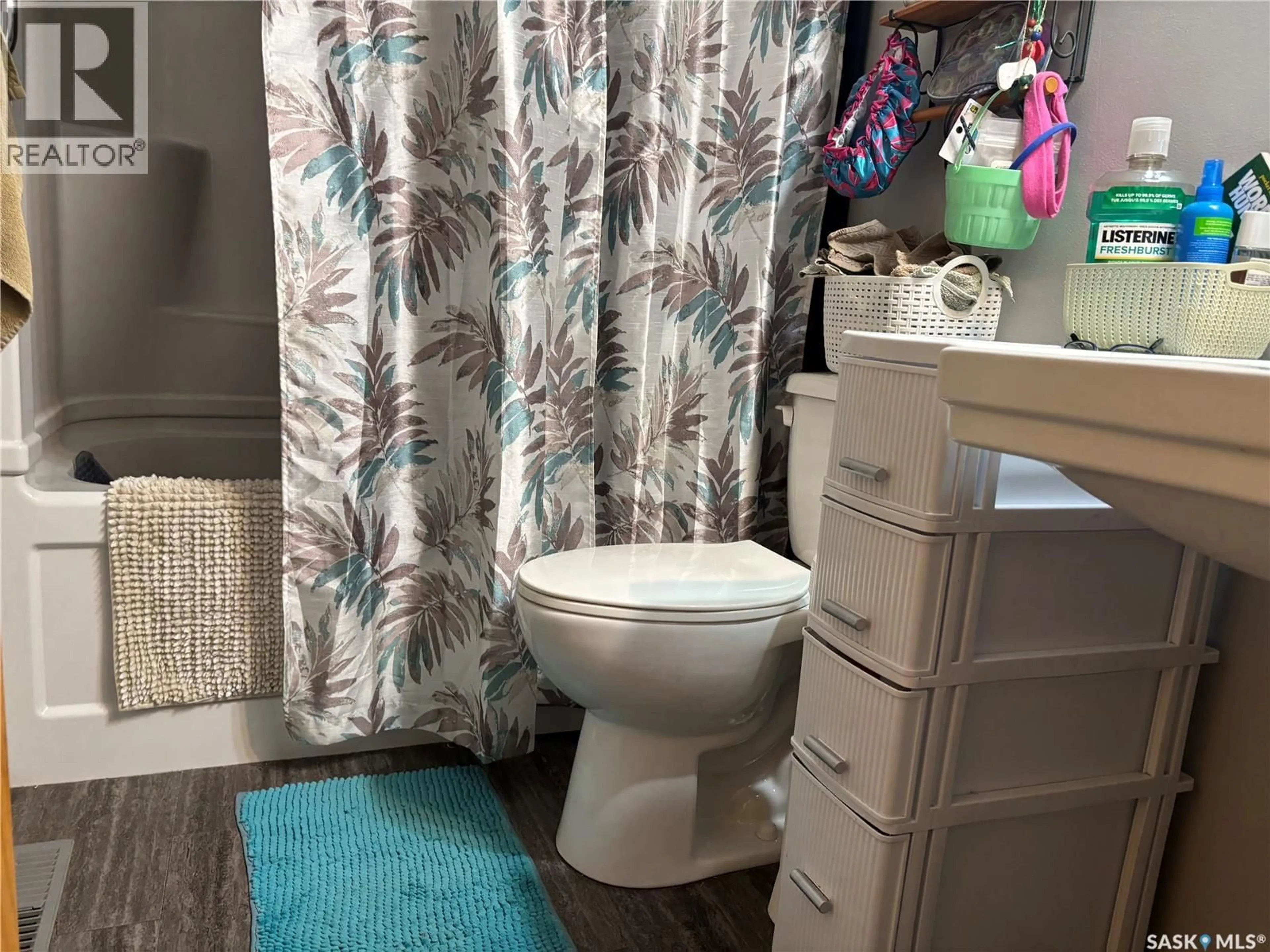 Standard bathroom, unknown for WELSH ACREAGE, Excelsior Rm No. 166 Saskatchewan S0H4J0