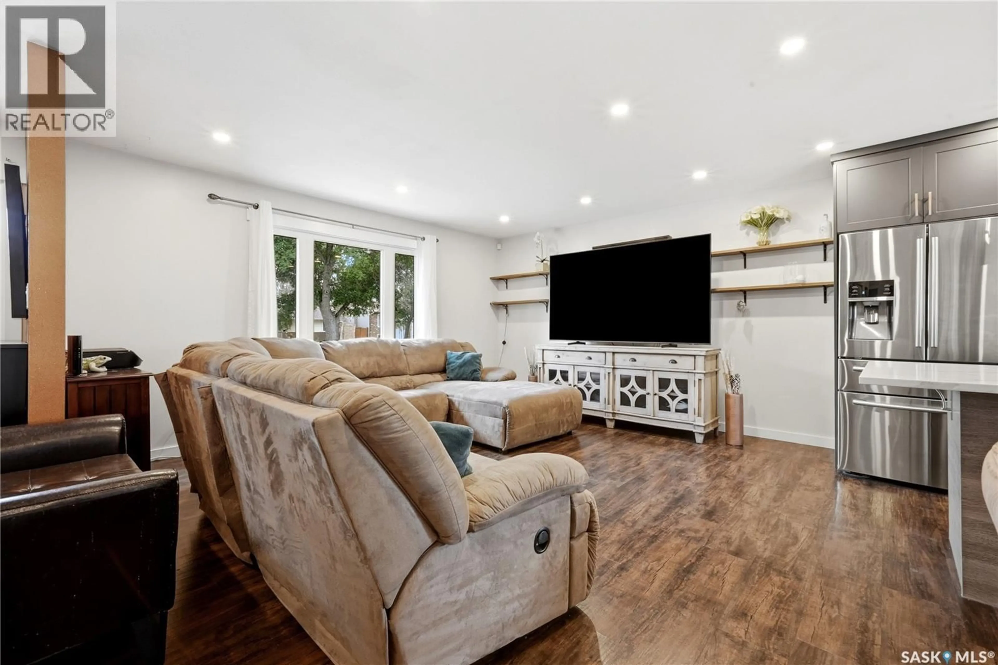 Living room with furniture, unknown for 114 MCSHERRY CRESCENT, Regina Saskatchewan S4T7B8
