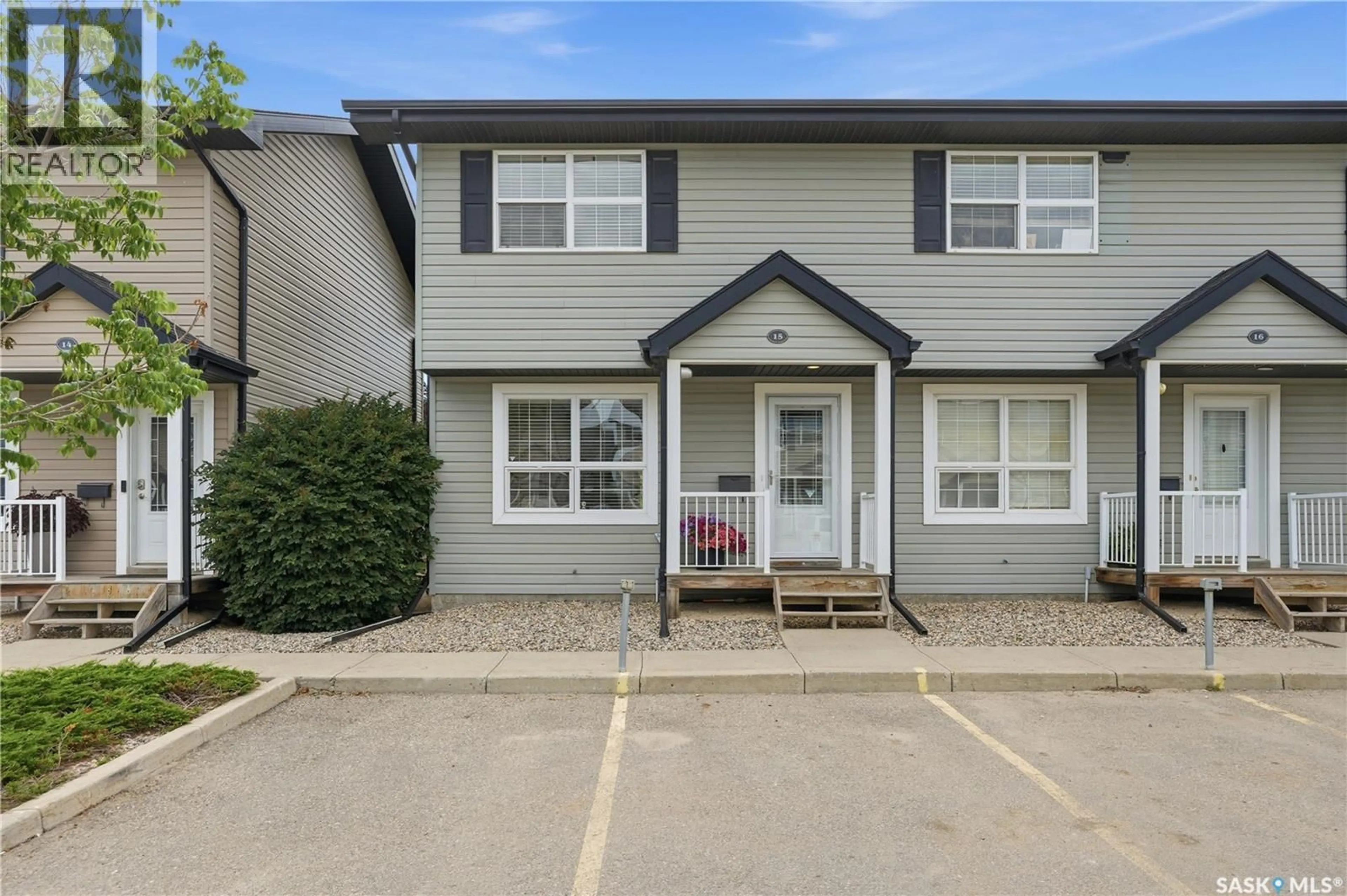 Home with vinyl exterior material, street for 4500 - 15 CHILD AVENUE, Regina Saskatchewan S4X0A8