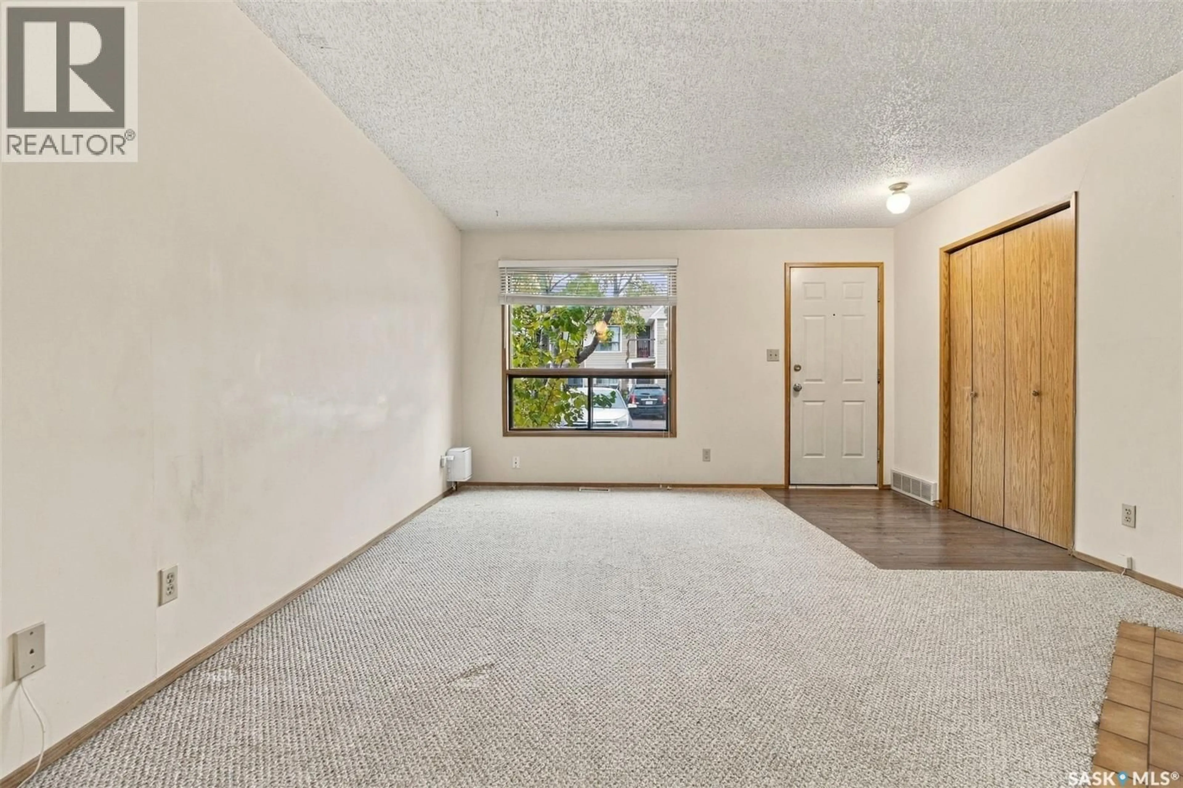 A pic of a room for 400 CEDAR MEADOW DRIVE, Regina Saskatchewan S4X3J5