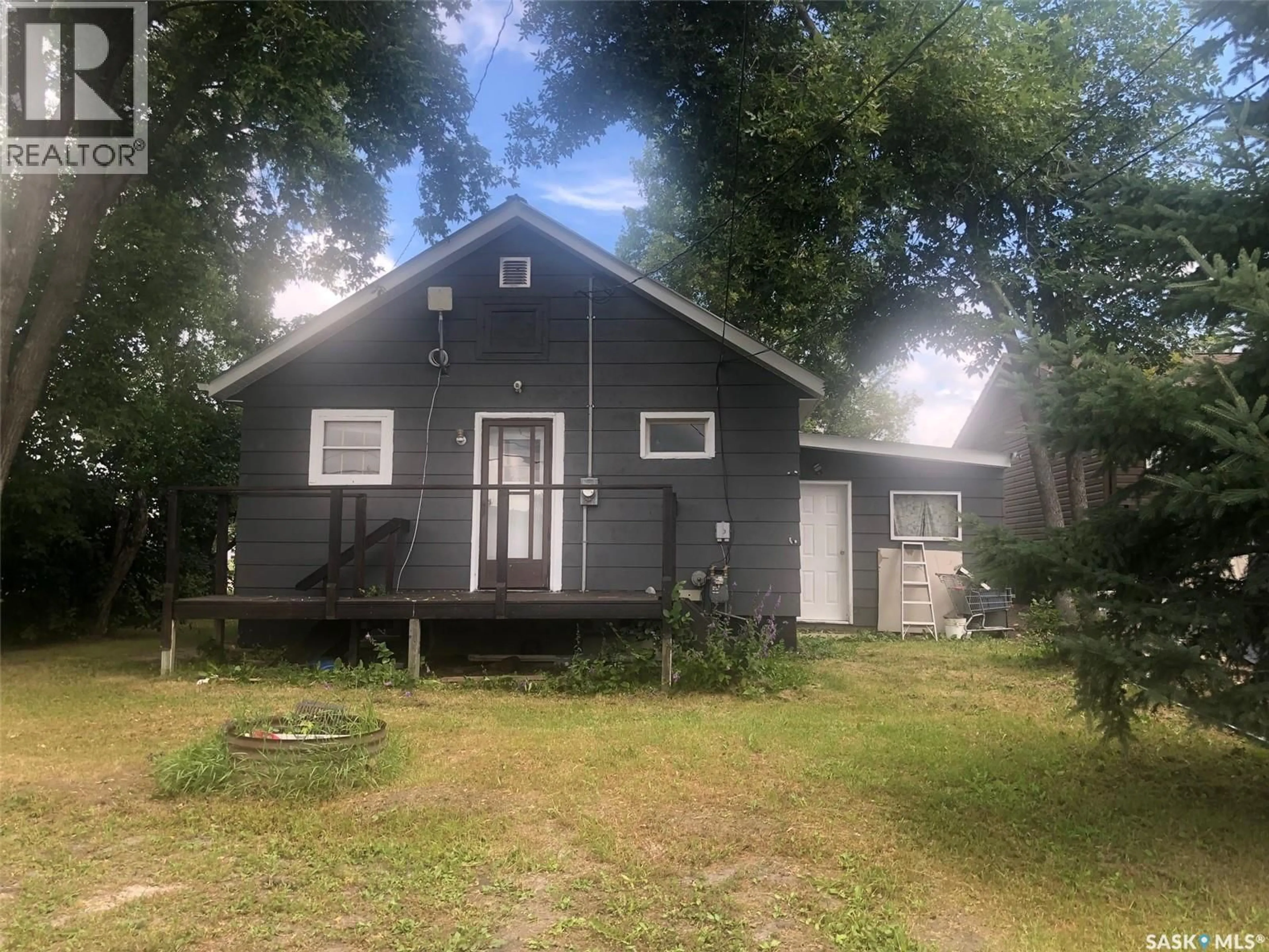 Unknown for 219 3RD AVENUE, Canora Saskatchewan S0A0L0