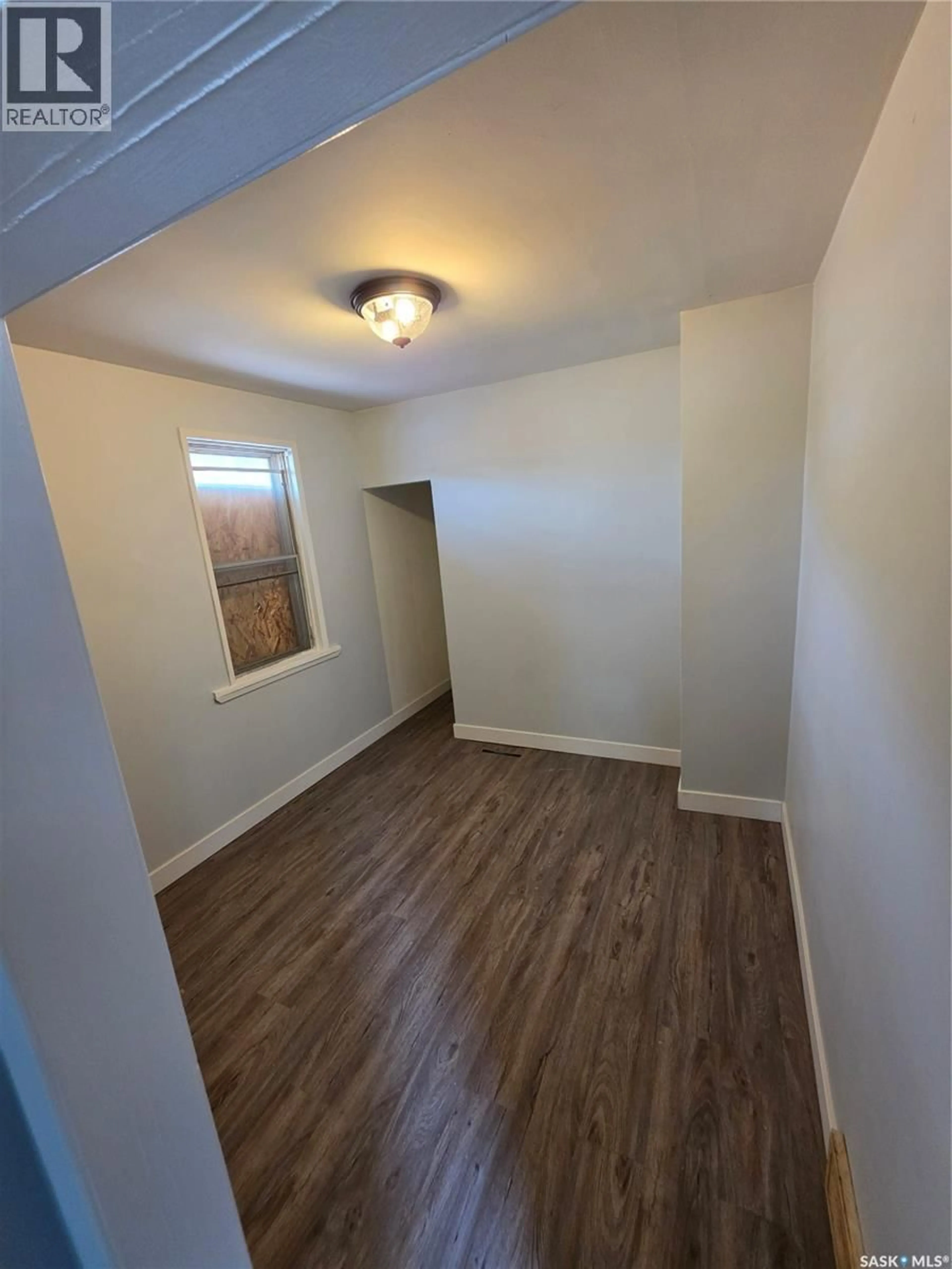 A pic of a room for 1525 ELPHINSTONE STREET, Regina Saskatchewan S4T3M9