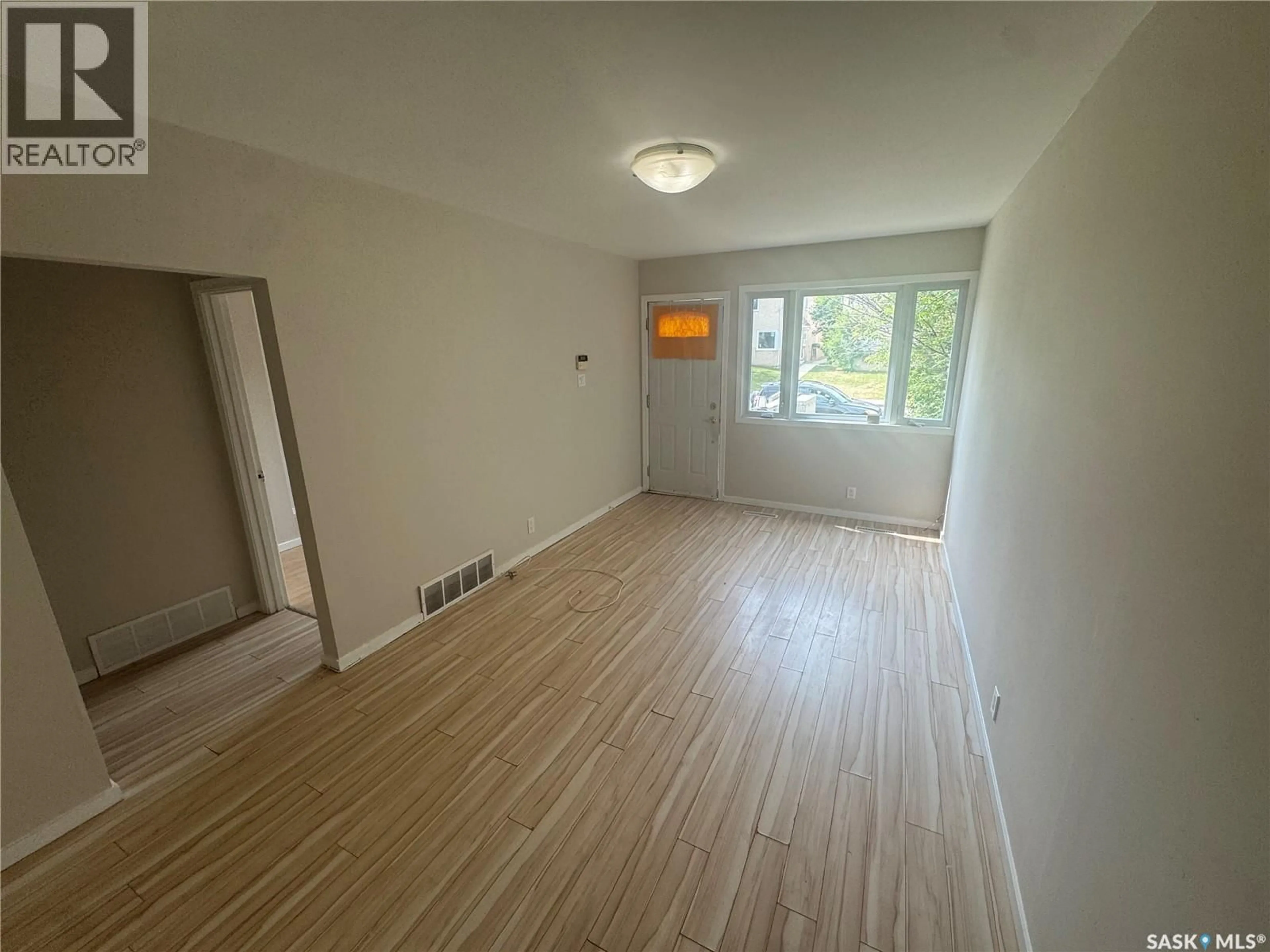 A pic of a room for 755 CAMERON STREET, Regina Saskatchewan S4T2S5