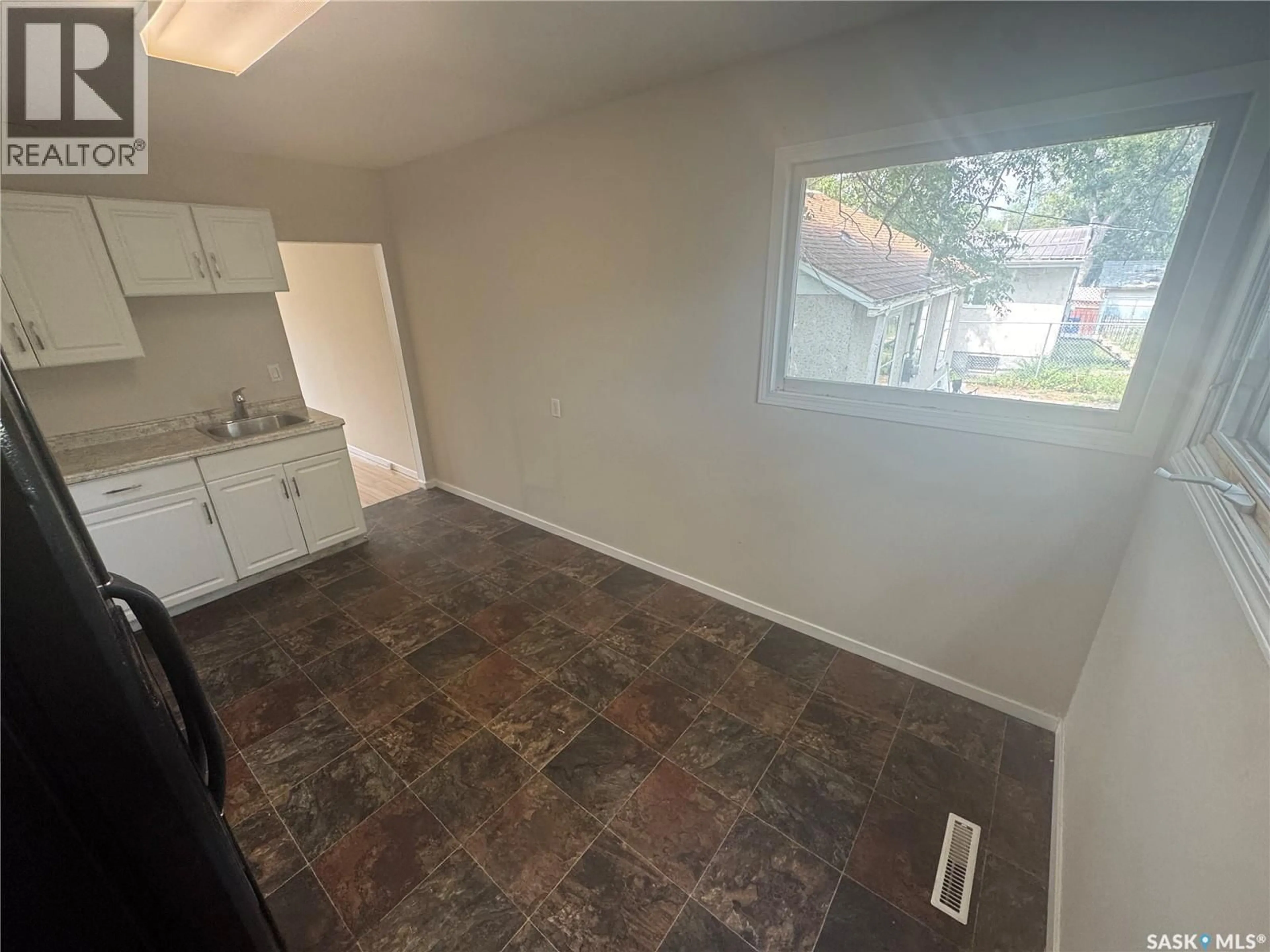 A pic of a room for 755 CAMERON STREET, Regina Saskatchewan S4T2S5