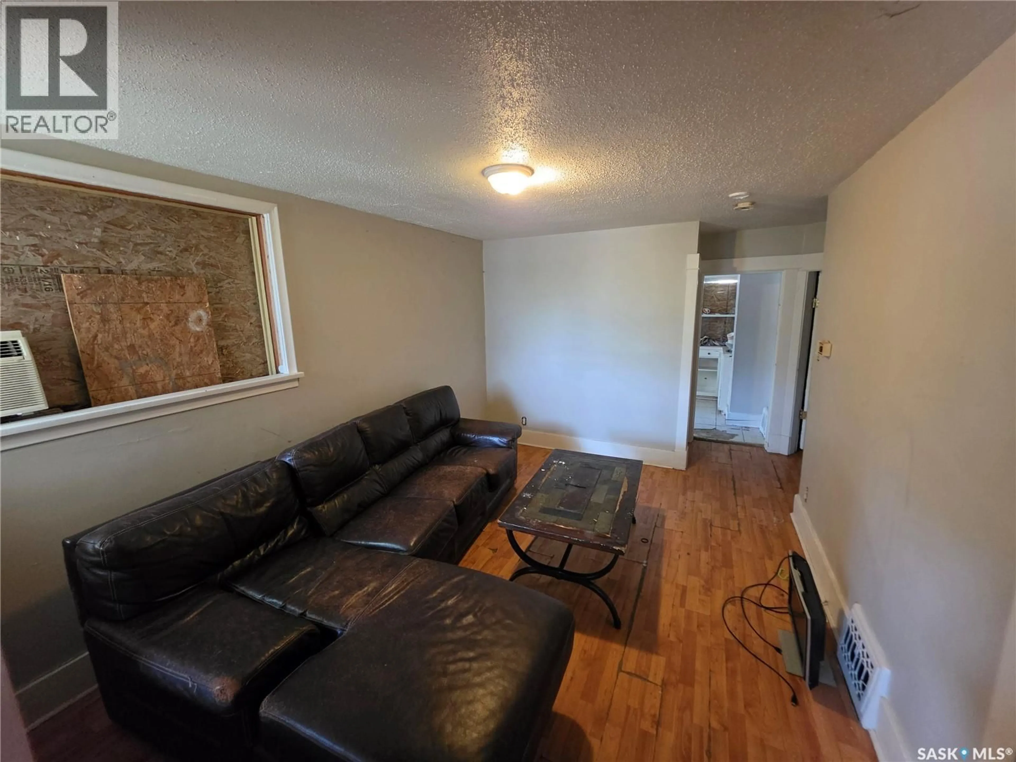A pic of a room for 1041 ARGYLE STREET, Regina Saskatchewan S4T3R4