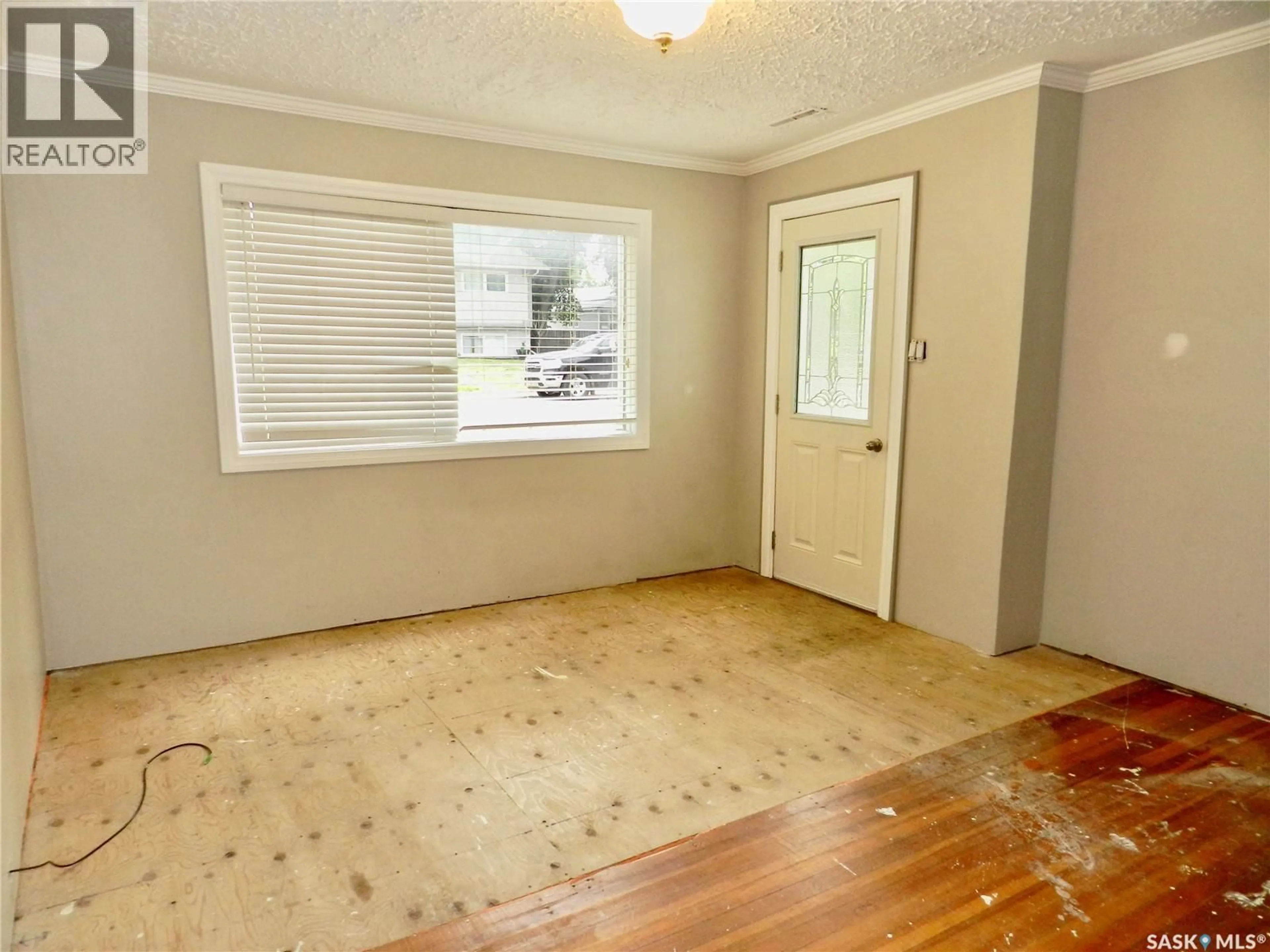 A pic of a room for 1112 LILLOOET STREET, Moose Jaw Saskatchewan S6H5A3