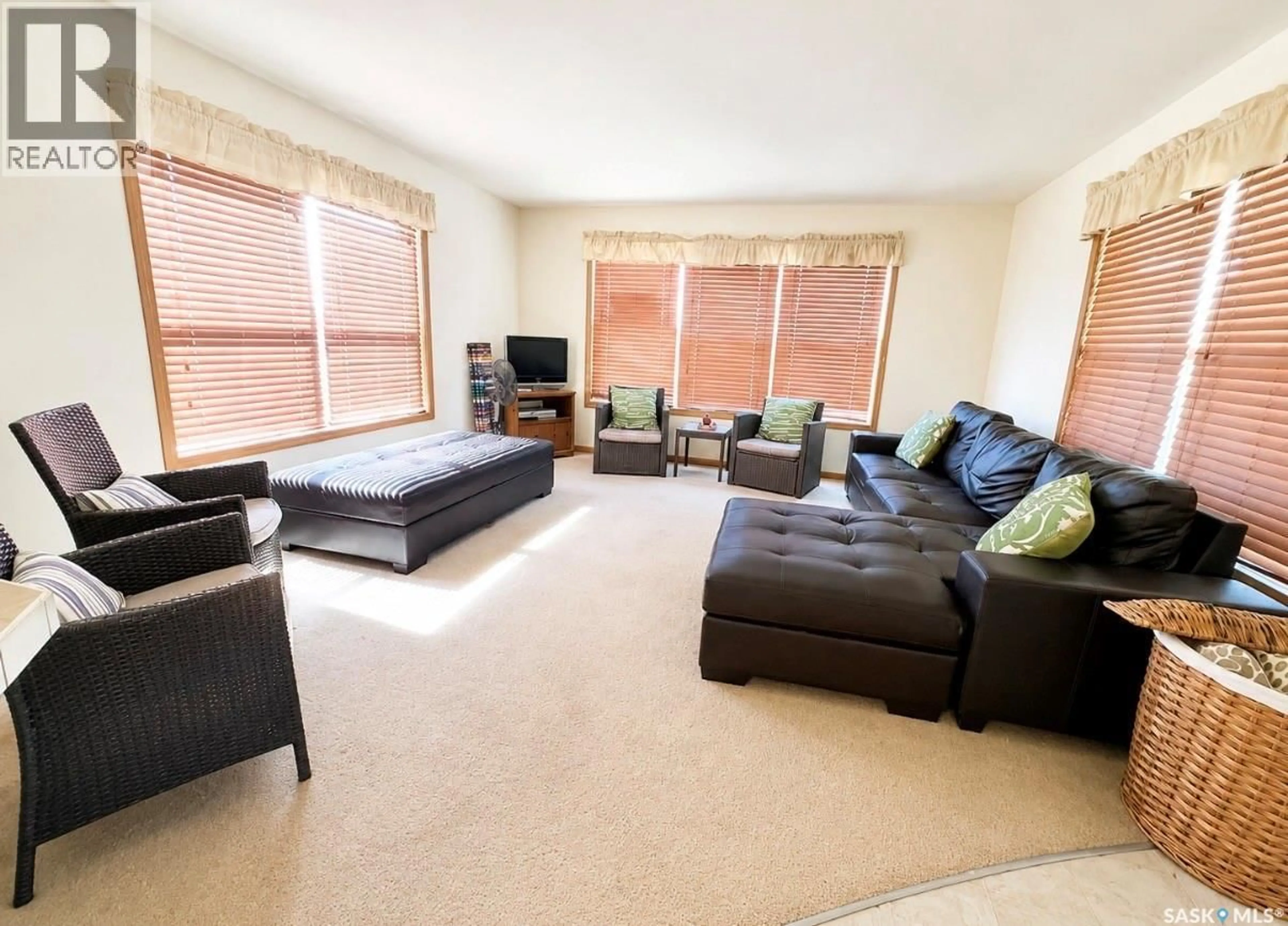 Living room with furniture, unknown for 19 MEADOWLARK COURT, Diefenbaker Lake Saskatchewan S0H3P0