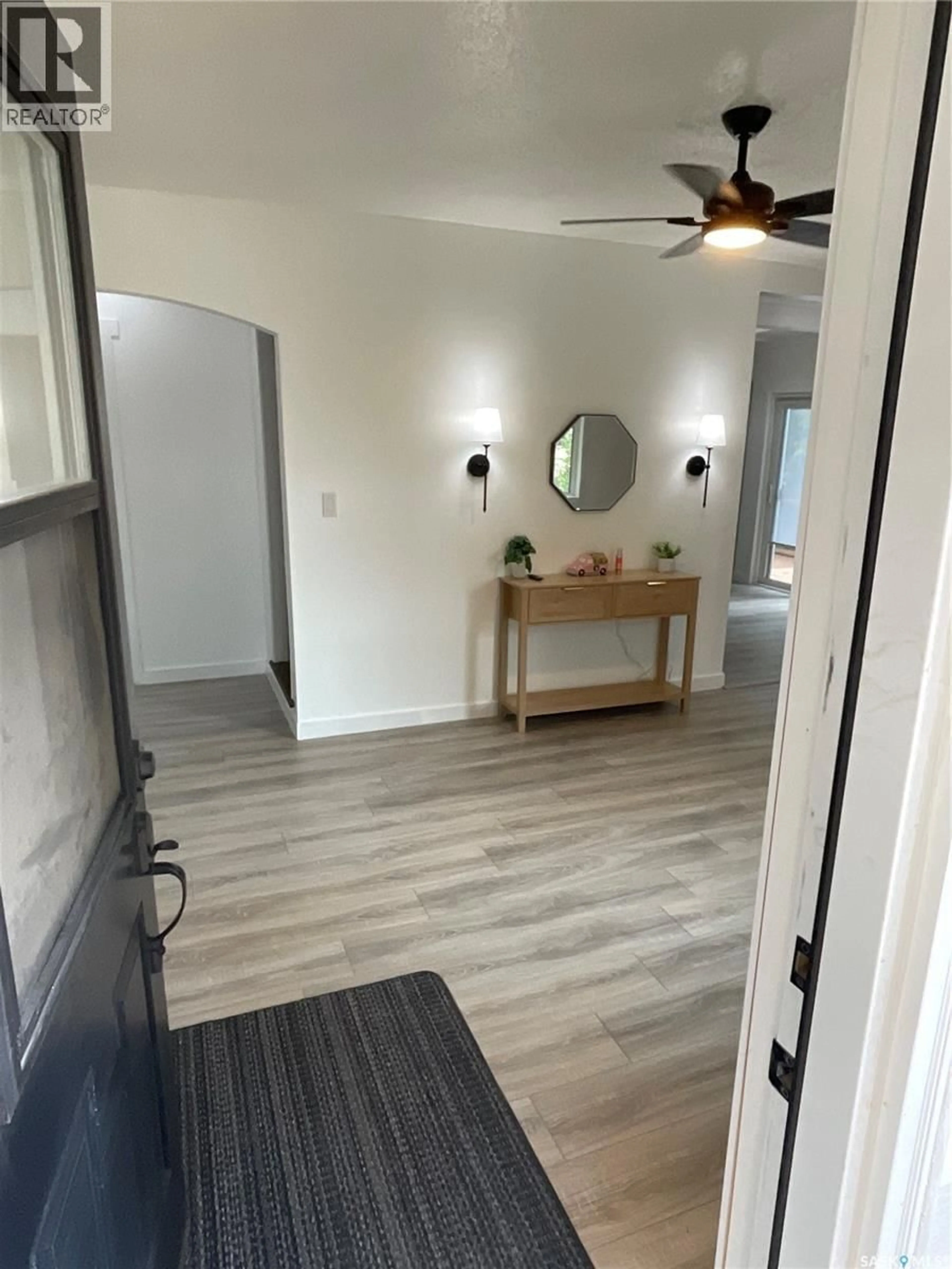 Indoor entryway for S - 210 7TH STREET, Wakaw Saskatchewan S0K4P0
