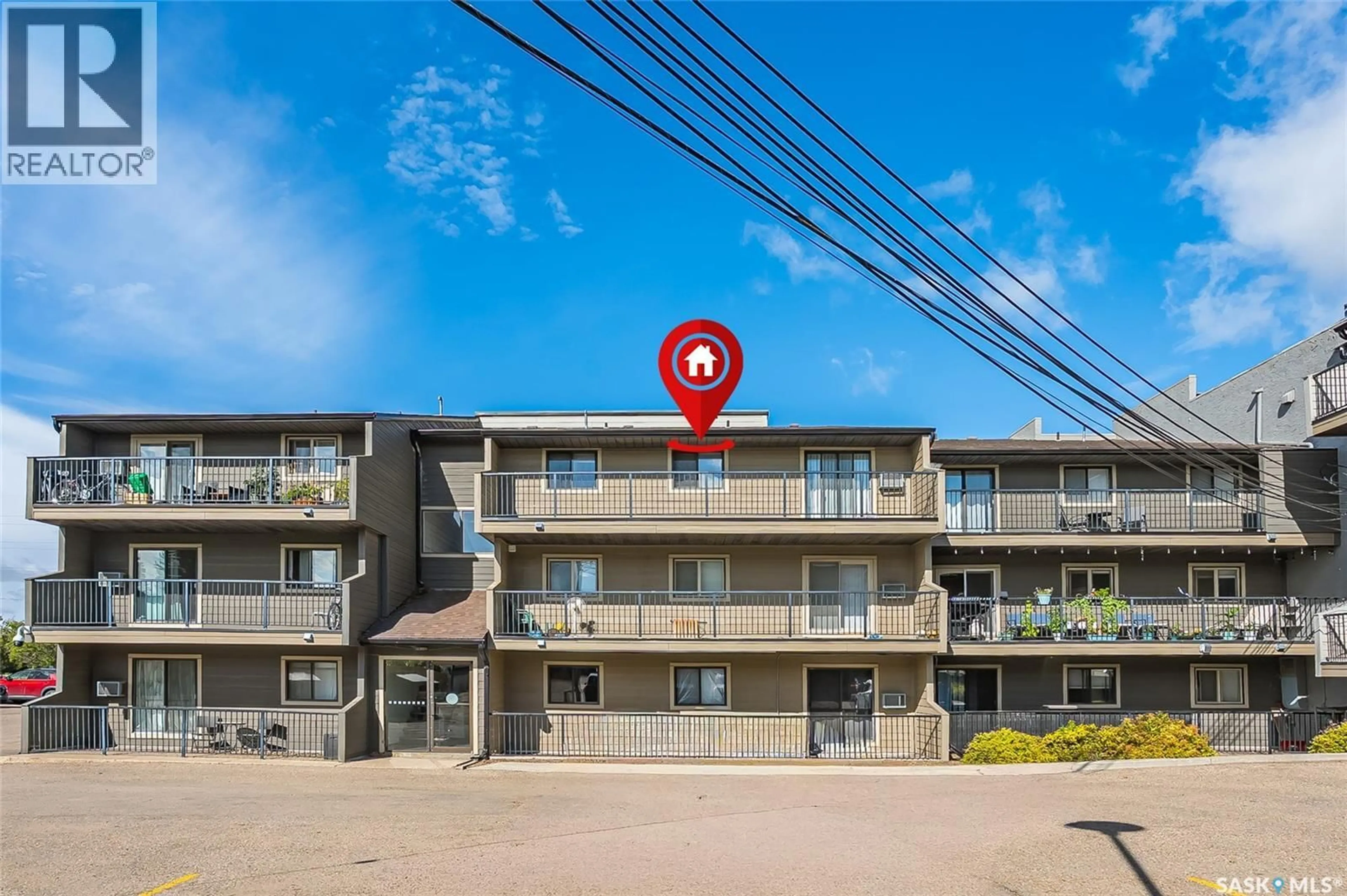 Patio, building for 2233 - 304 ST HENRY AVENUE, Saskatoon Saskatchewan S7M5K6