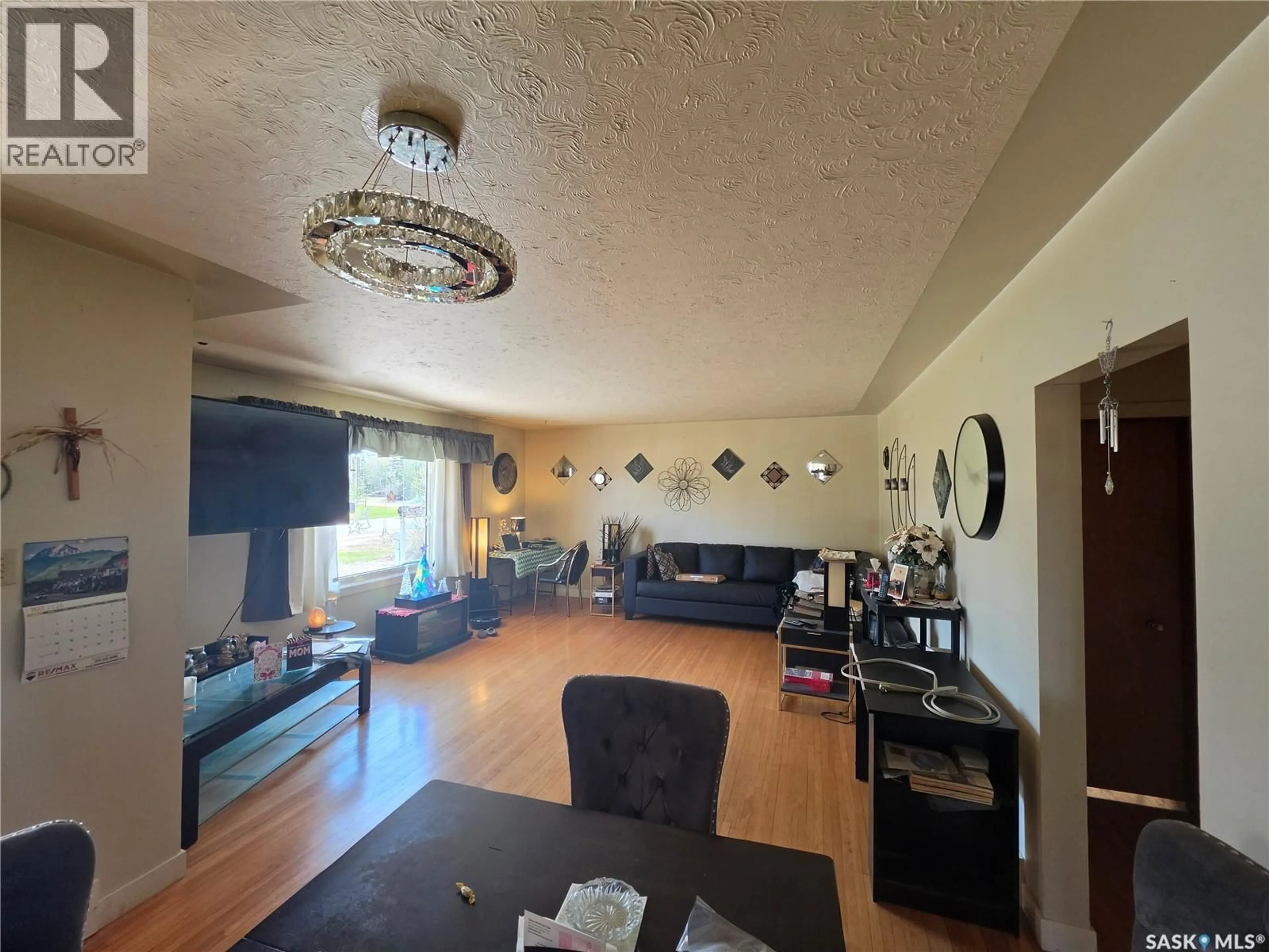 A pic of a room for 204 1ST AVENUE, Dorintosh Saskatchewan S0M0T0