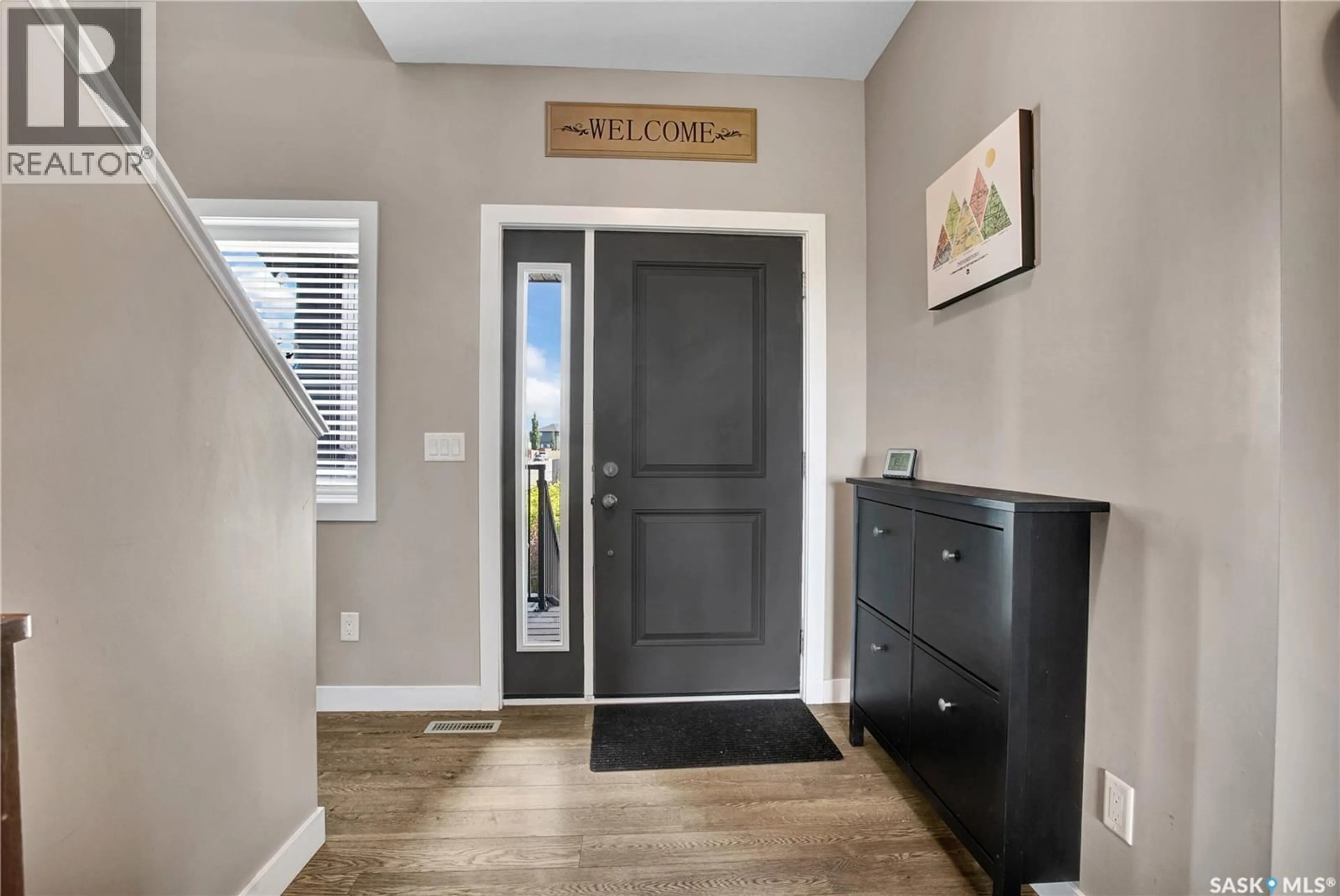 Indoor entryway for 539 MAPLE CRESCENT, Warman Saskatchewan S0K4S2