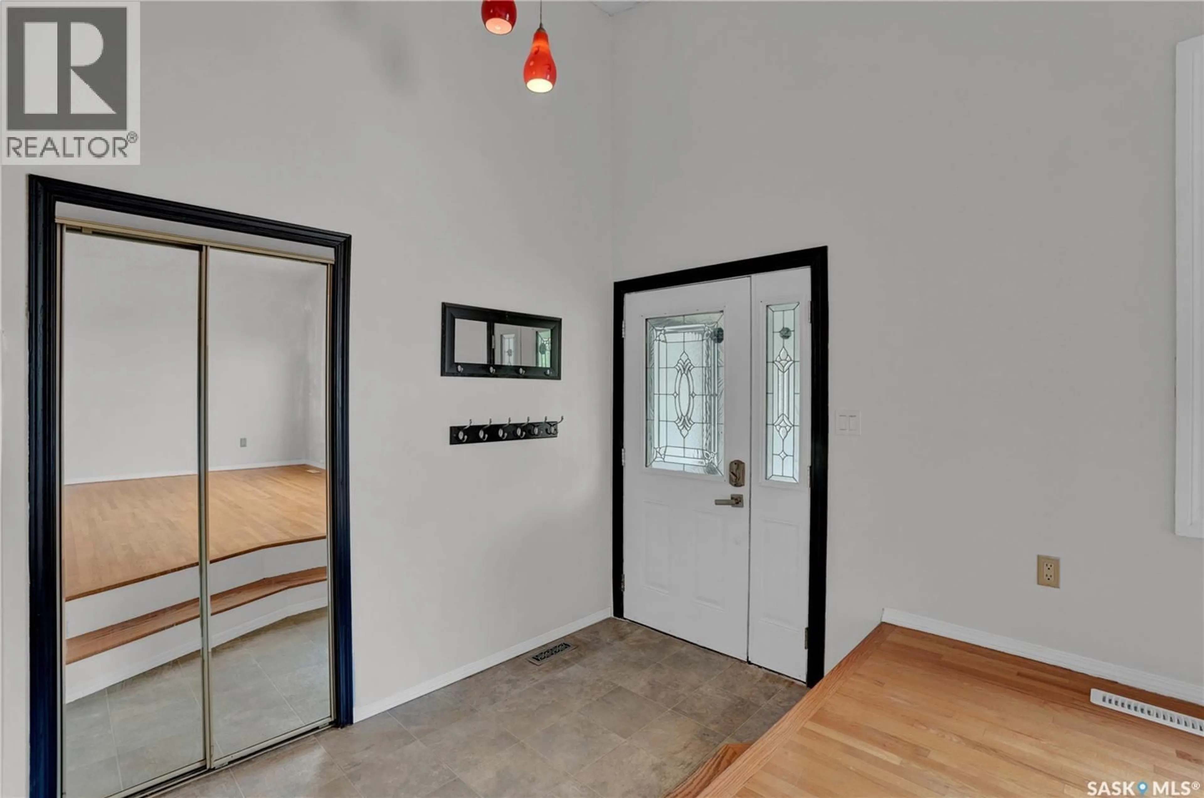 Indoor entryway for 302 DOIRON ROAD, Regina Saskatchewan S4Y1G1