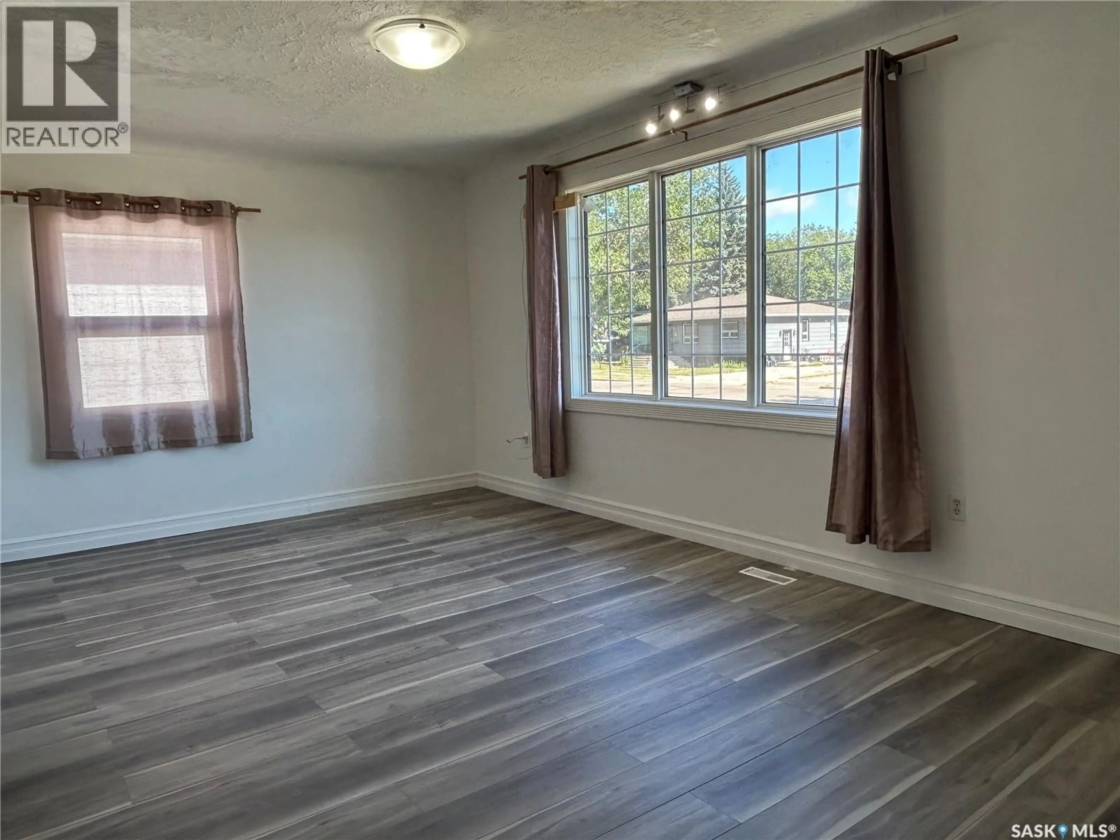 A pic of a room for 1706 2ND STREET, Estevan Saskatchewan S4A0N3