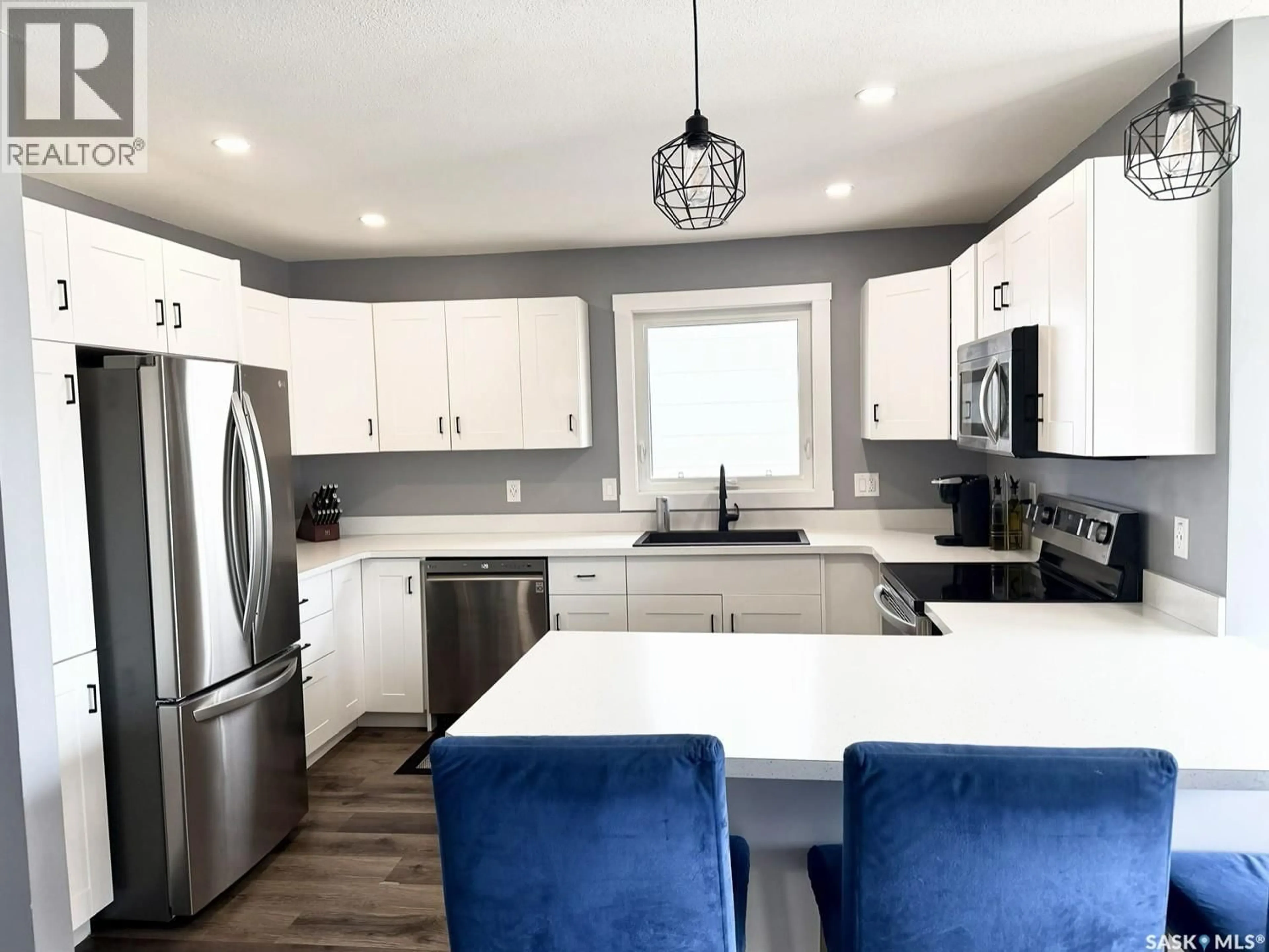 Open concept kitchen, unknown for 510 REDBERRY ROAD, Saskatoon Saskatchewan S7K4S3