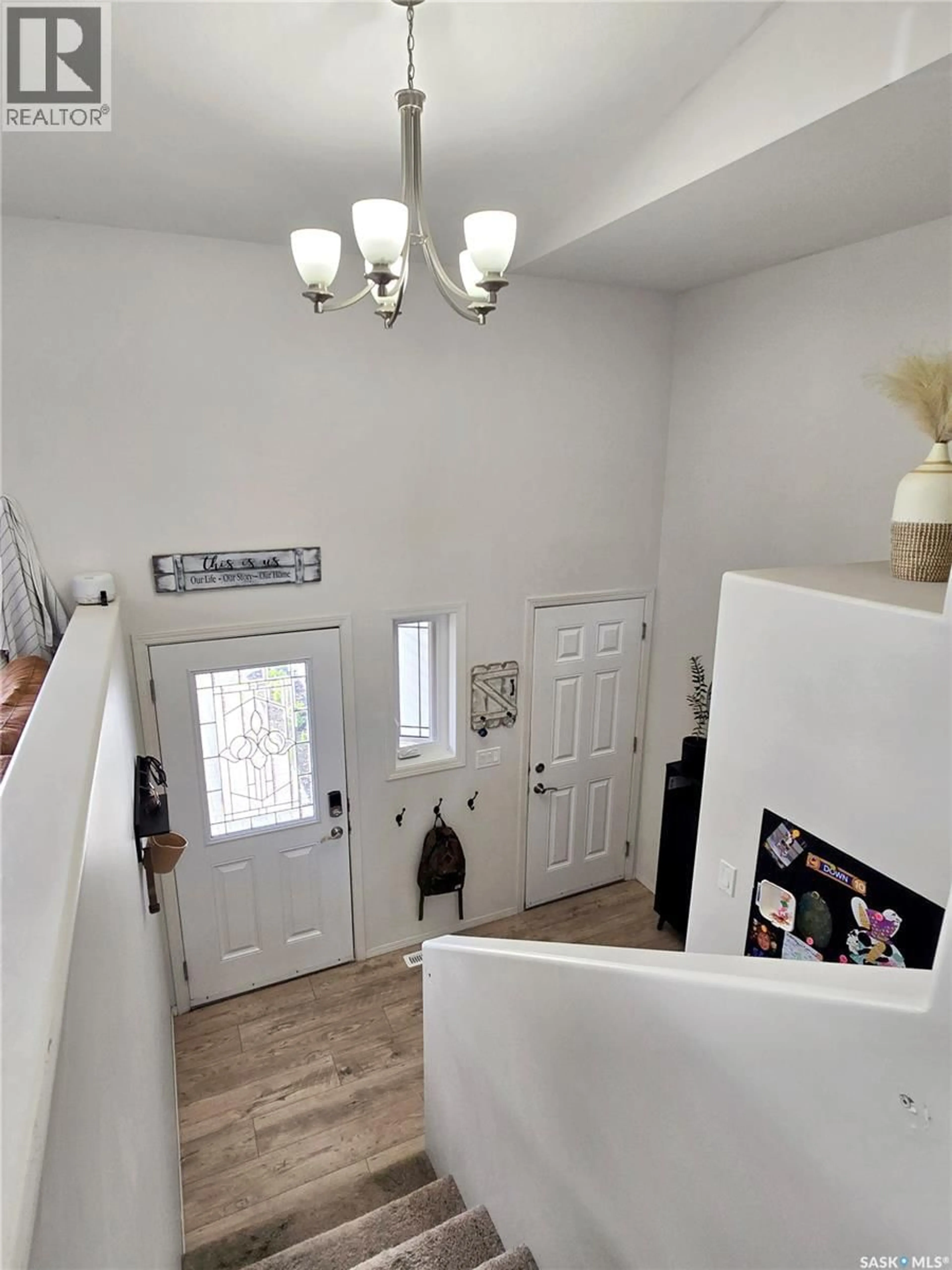 Indoor entryway for 710 REDWOOD CRESCENT, Warman Saskatchewan S0K4S2