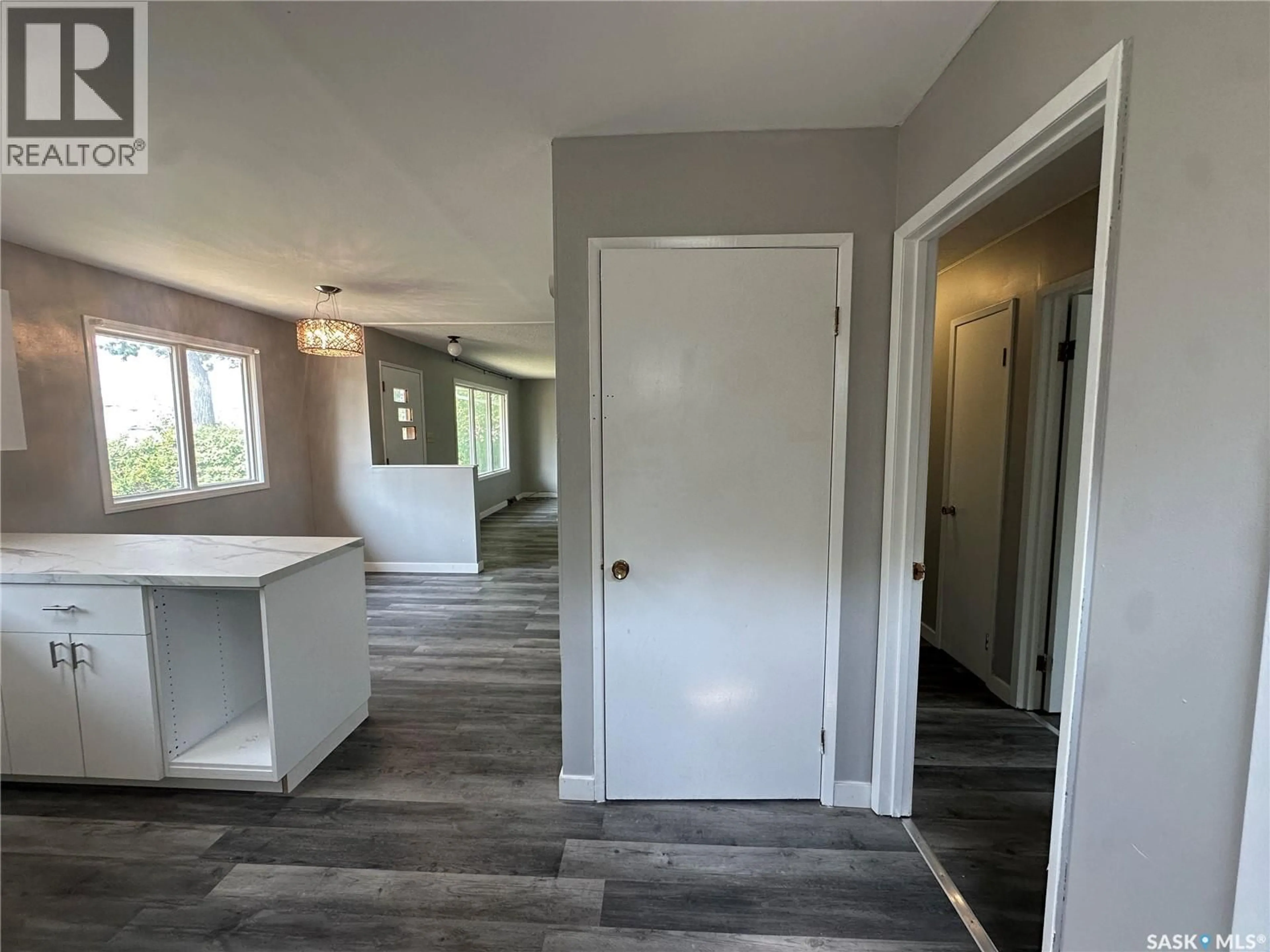 Indoor entryway for 429 2ND STREET, Kamsack Saskatchewan S0A1S0