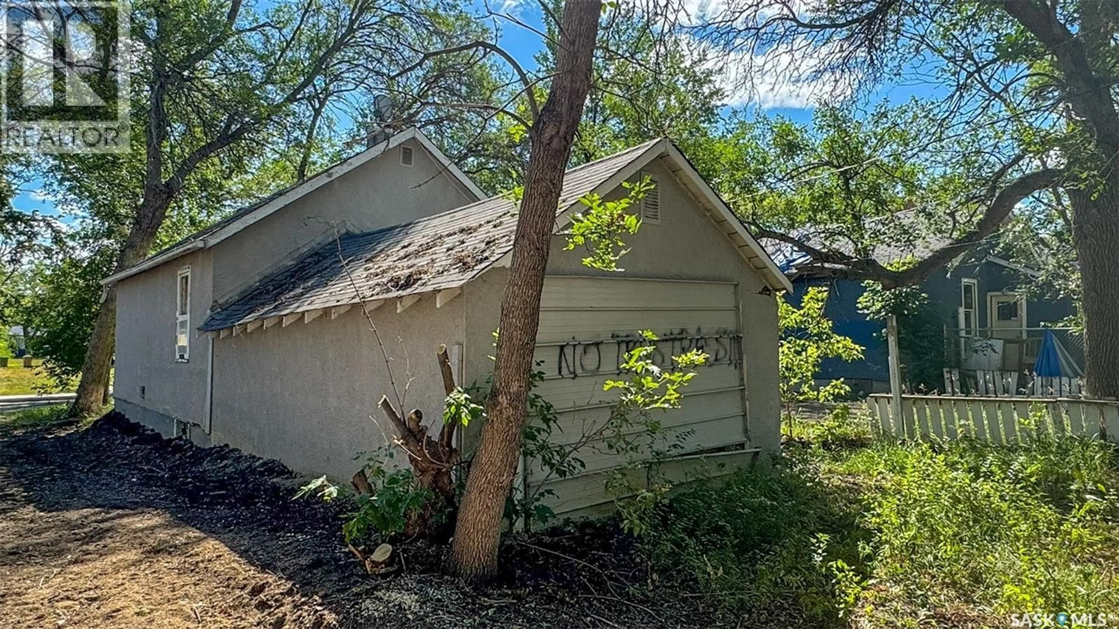 Shed for 1024 ATHOL STREET, Regina Saskatchewan S4T3B9