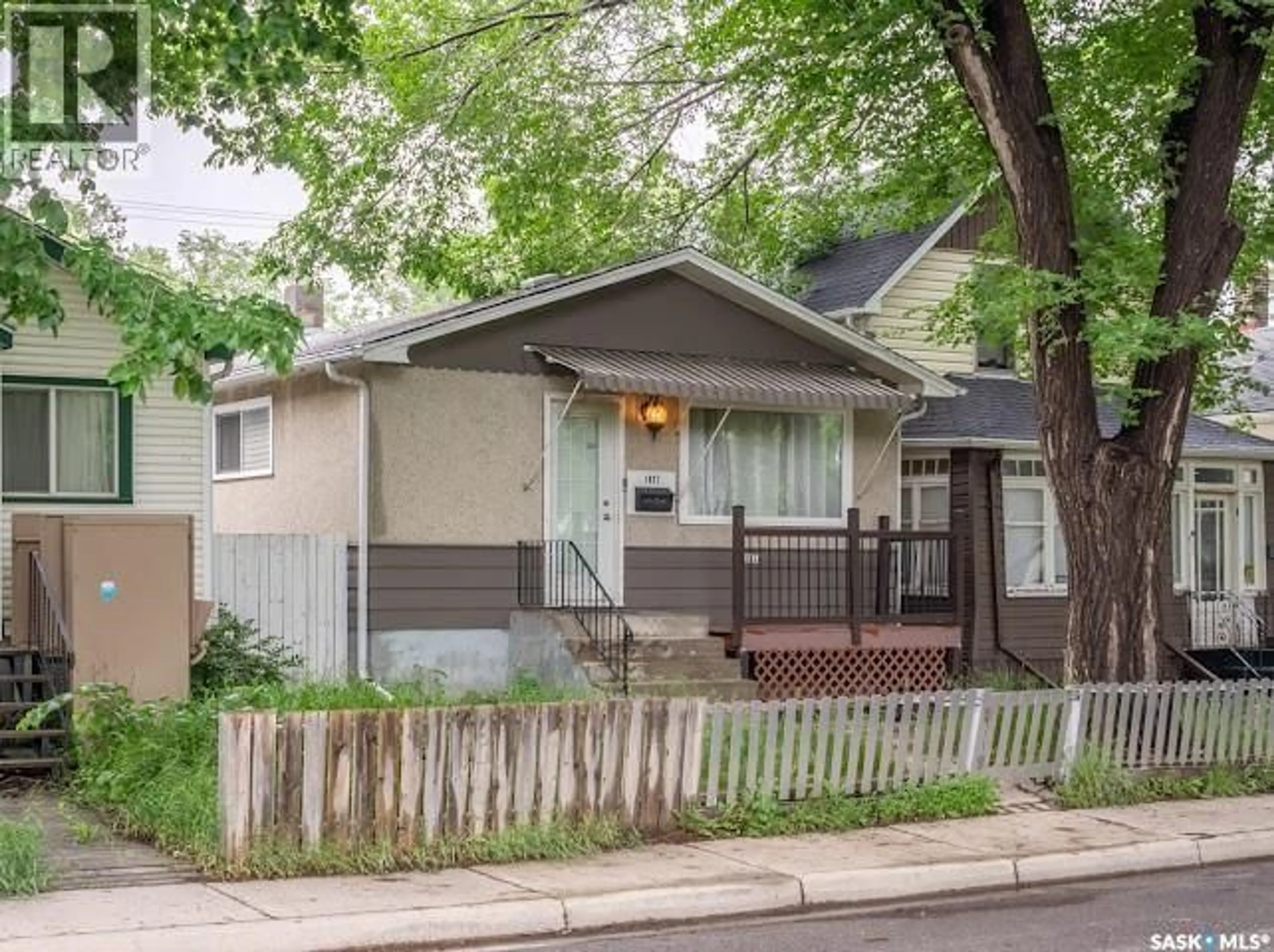 Unknown for 1827 QUEBEC STREET, Regina Saskatchewan S4P1J6