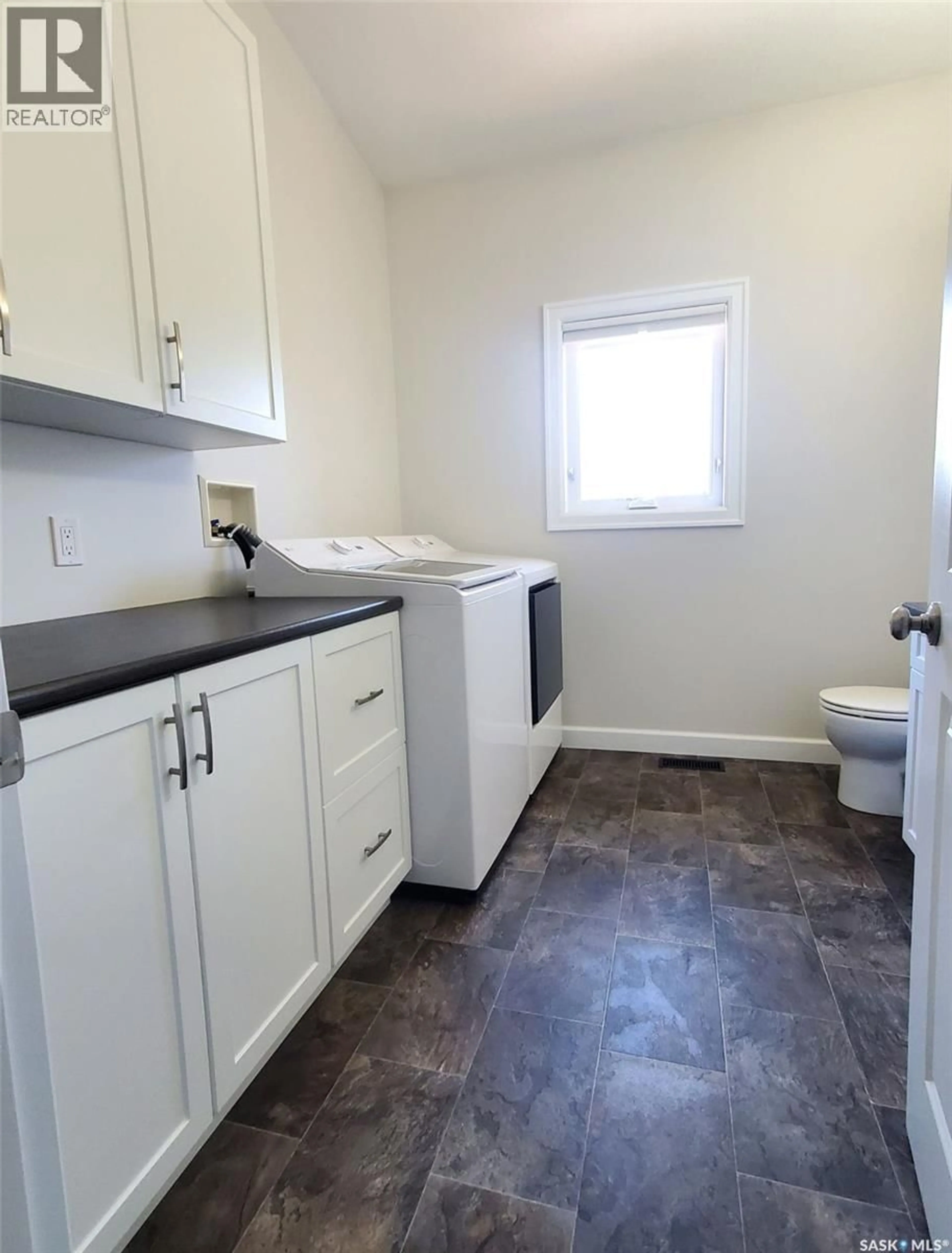 Laundry room for 231 WESTVIEW DRIVE, Swift Current Rm No. 137 Saskatchewan S9H4G6