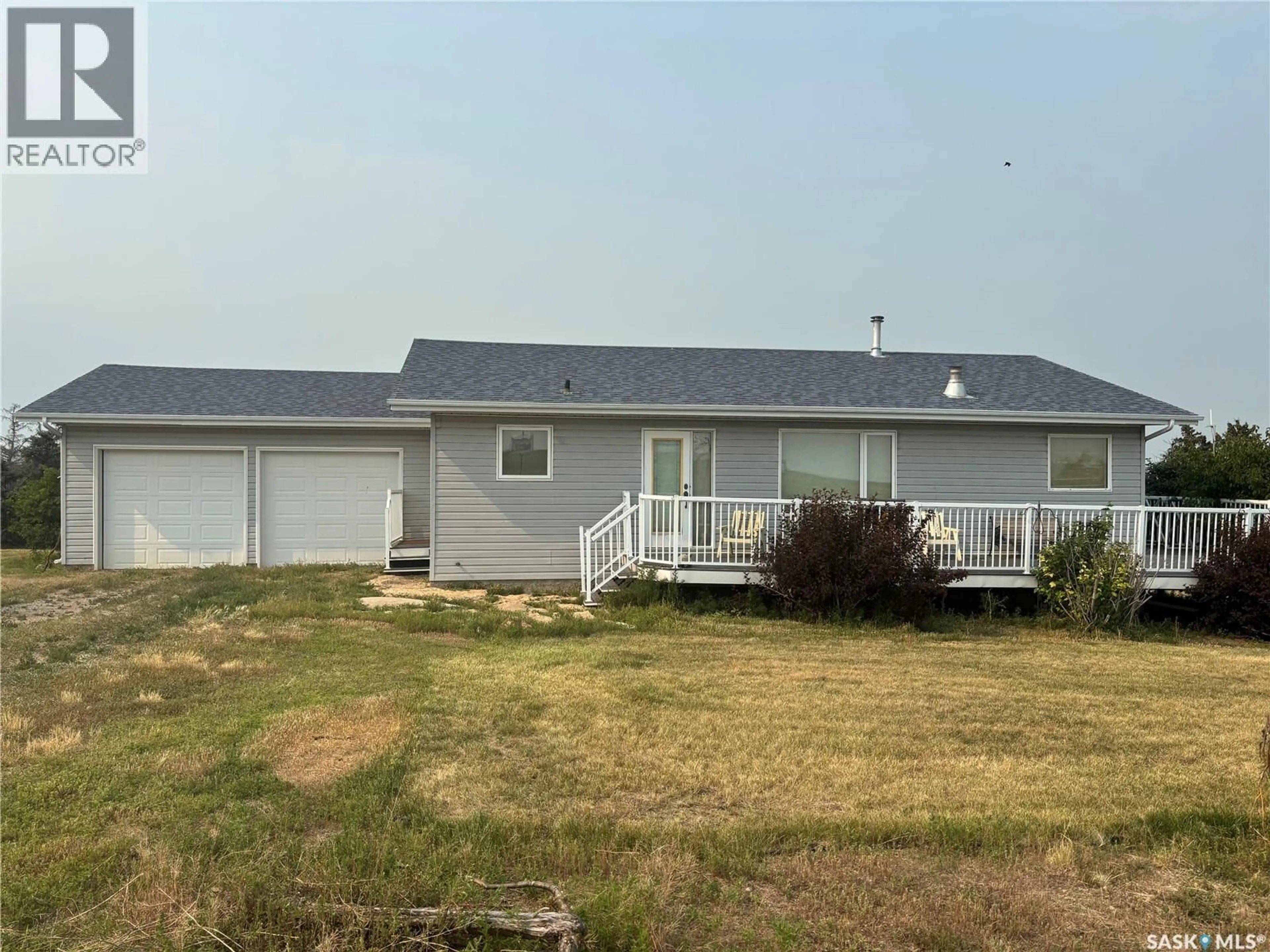 Home with vinyl exterior material, unknown for WATSON ACREAGE, Miry Creek Rm No. 229 Saskatchewan S0N1G0