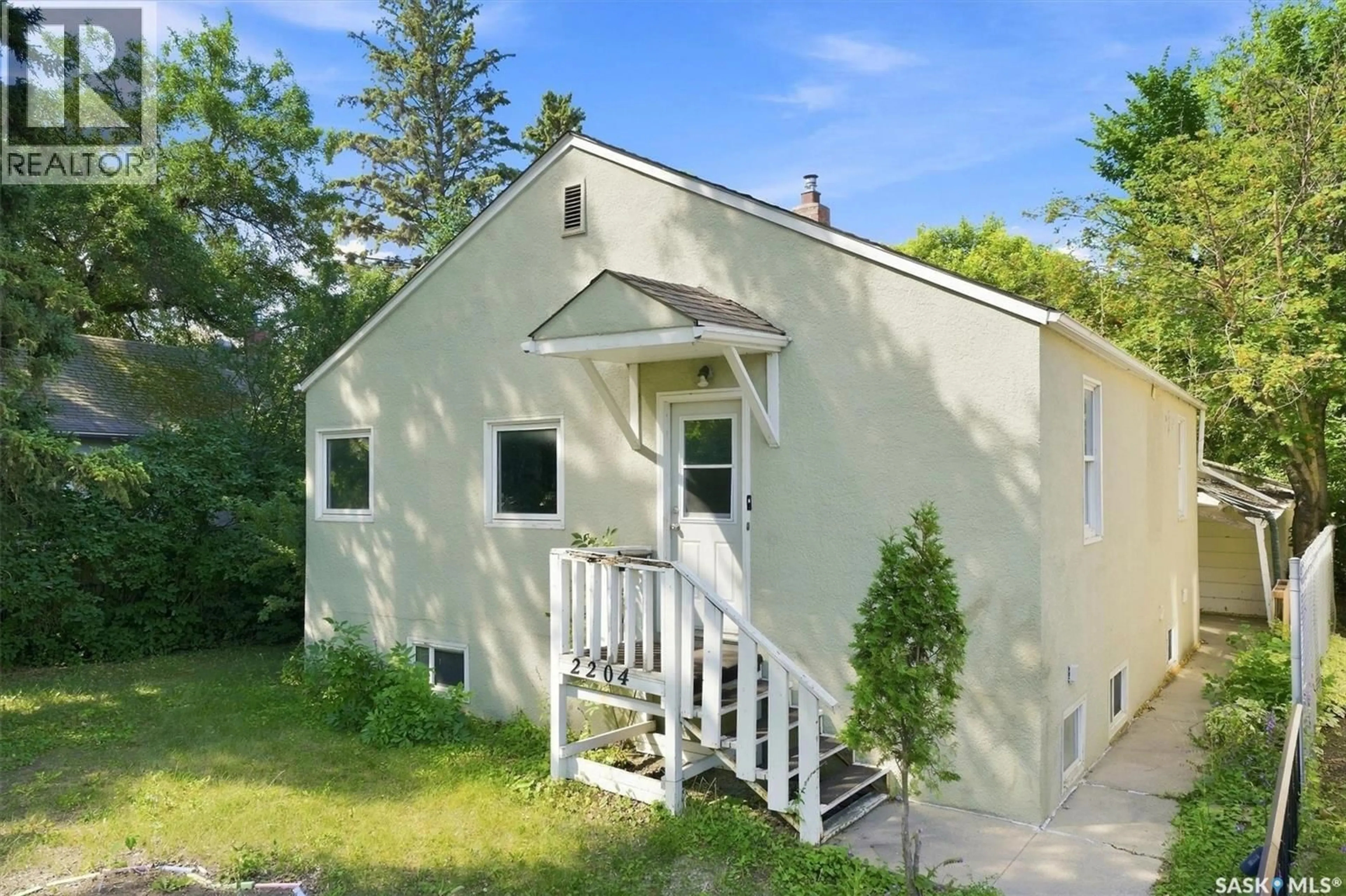 Unknown for 2204 LORNE AVENUE, Saskatoon Saskatchewan S7J0R9
