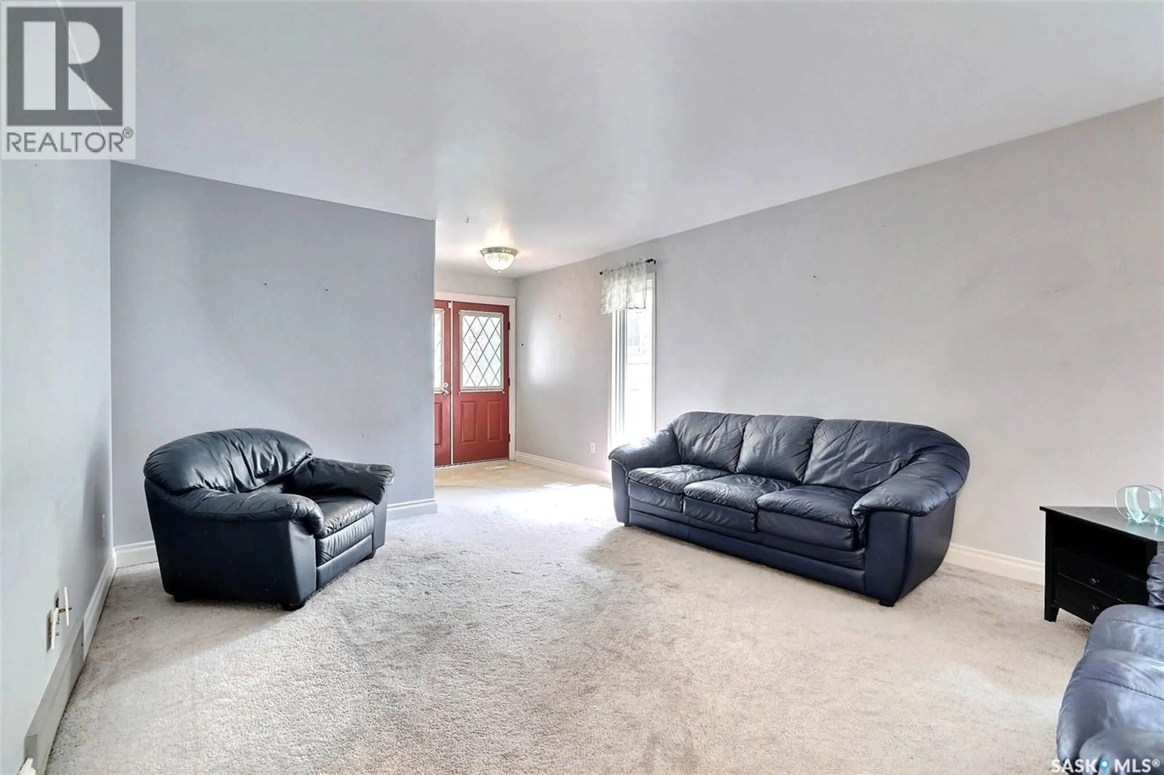 Living room with furniture, unknown for 1366 RETALLACK STREET, Regina Saskatchewan S4T2H9
