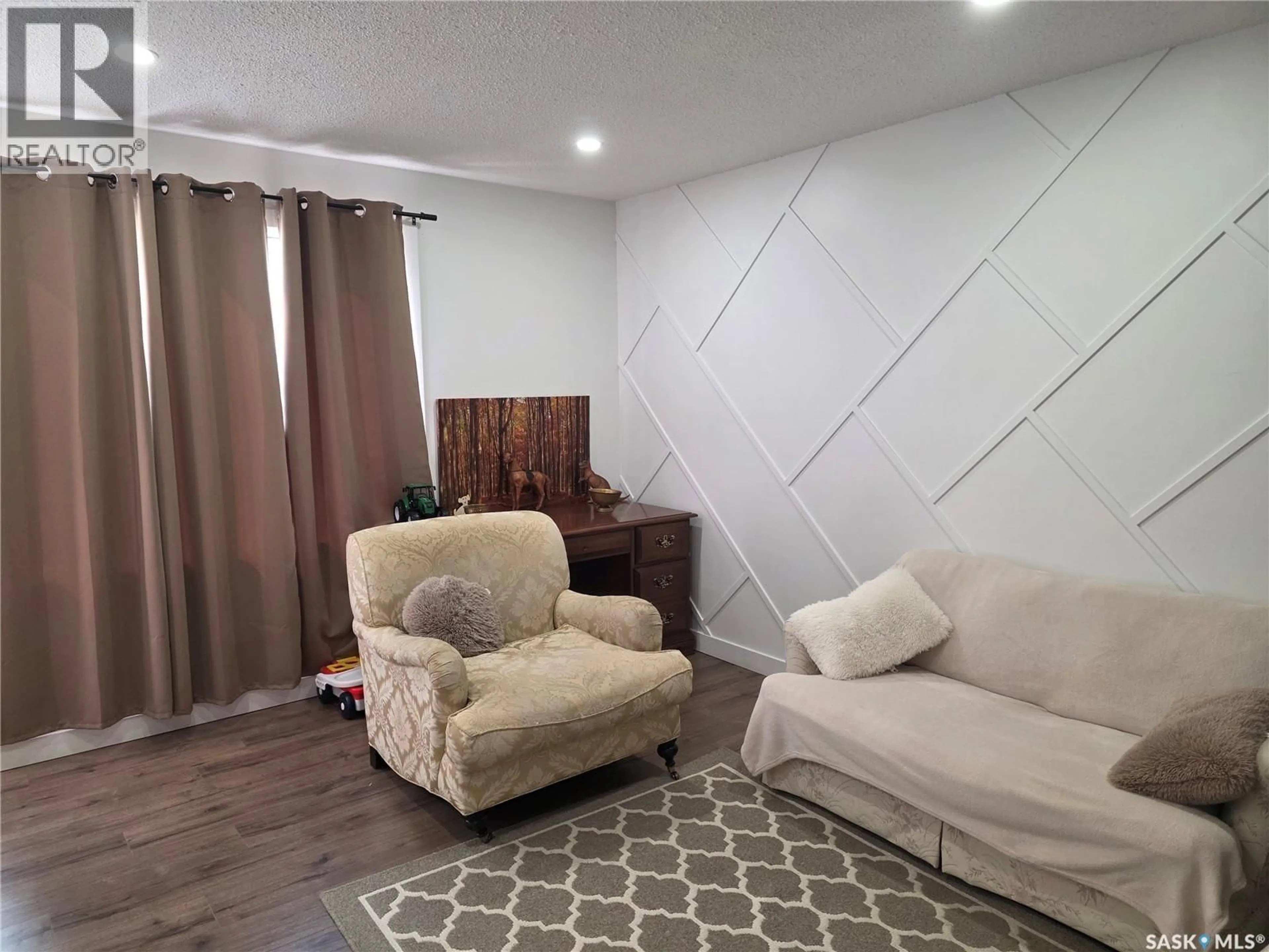 Living room with furniture, unknown for 440-442 CONNAUGHT STREET, Regina Saskatchewan S4R4W9