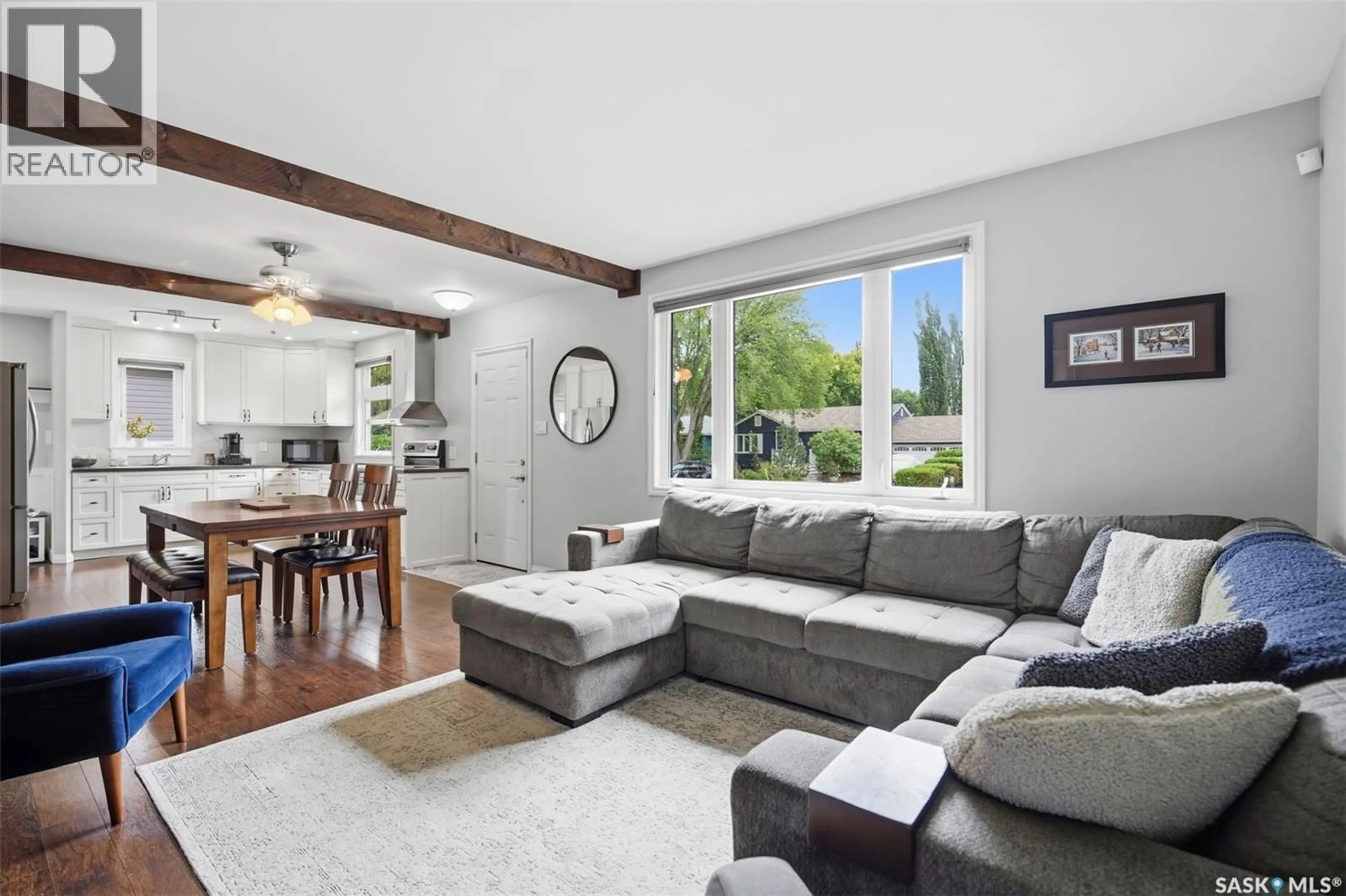 Living room with furniture, unknown for 1125 2ND STREET E, Saskatoon Saskatchewan S7H1R4