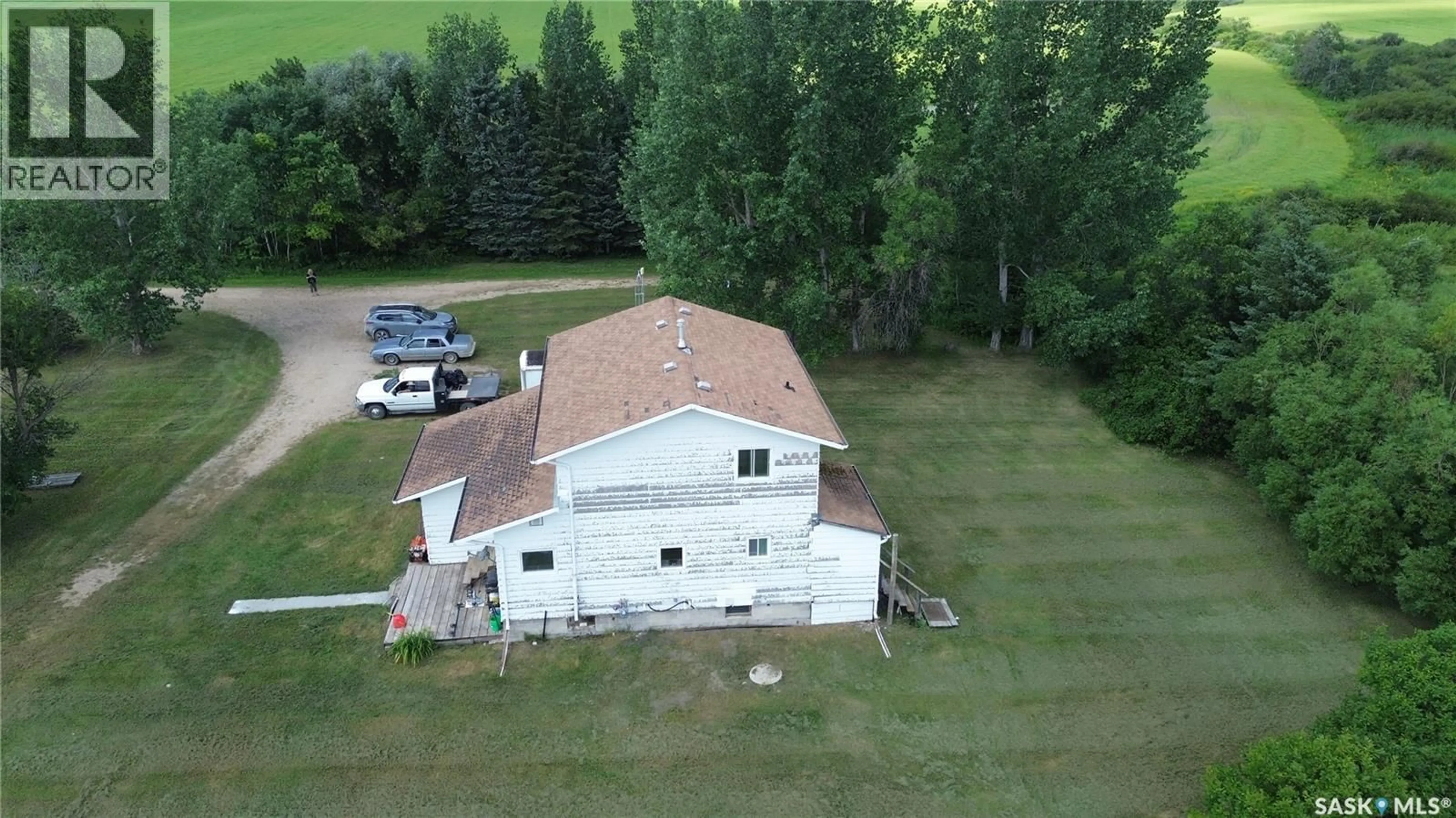 A pic from outside/outdoor area/front of a property/back of a property/a pic from drone, building for 40 ACRE KAMSACK ACREAGE, Cote Rm No. 271 Saskatchewan S0A1S0