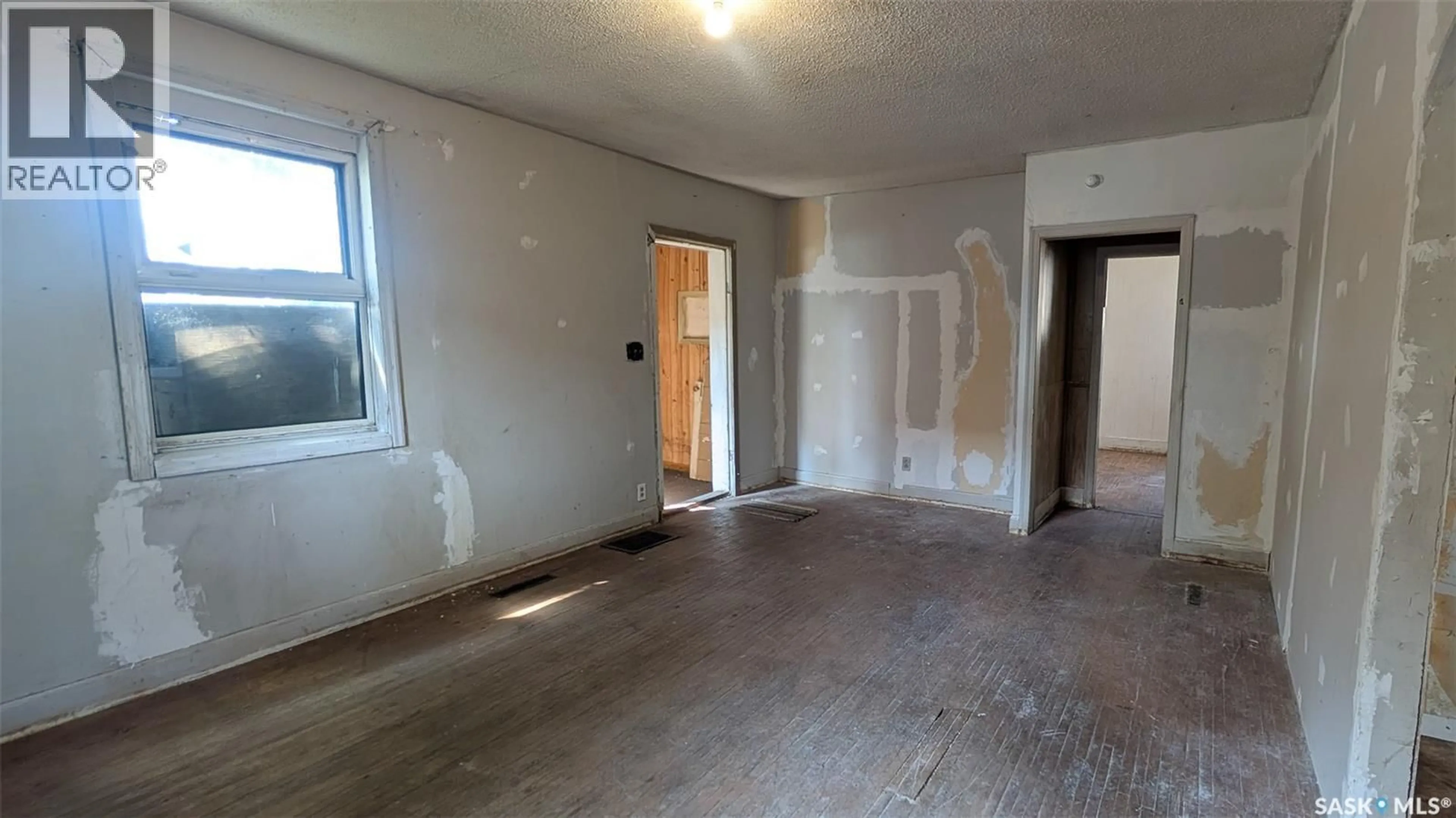A pic of a room for 967 RAE STREET, Regina Saskatchewan S4T2B5