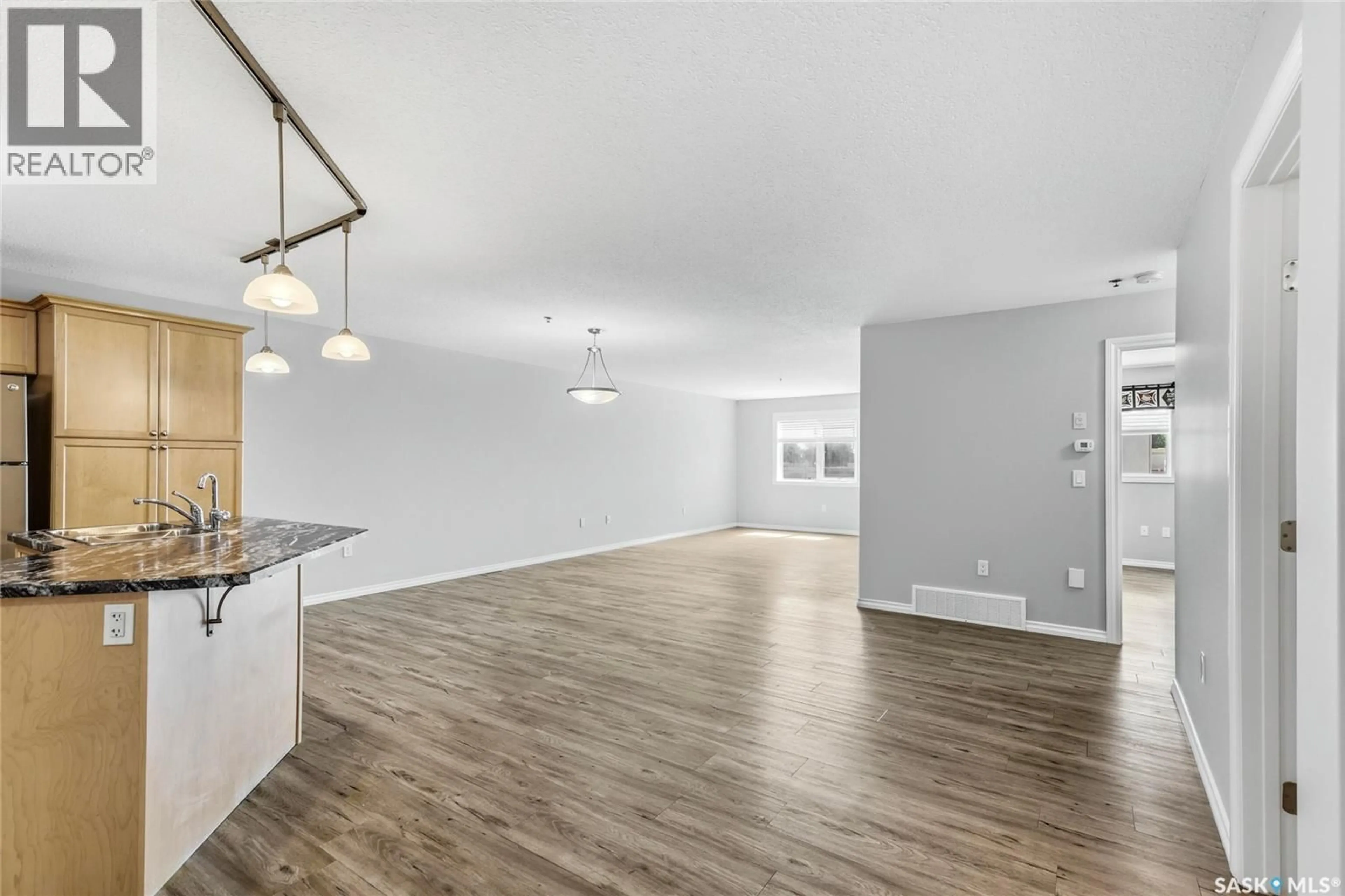 Unknown for 106 - 6345 ROCHDALE BOULEVARD, Regina Saskatchewan S4X2R1