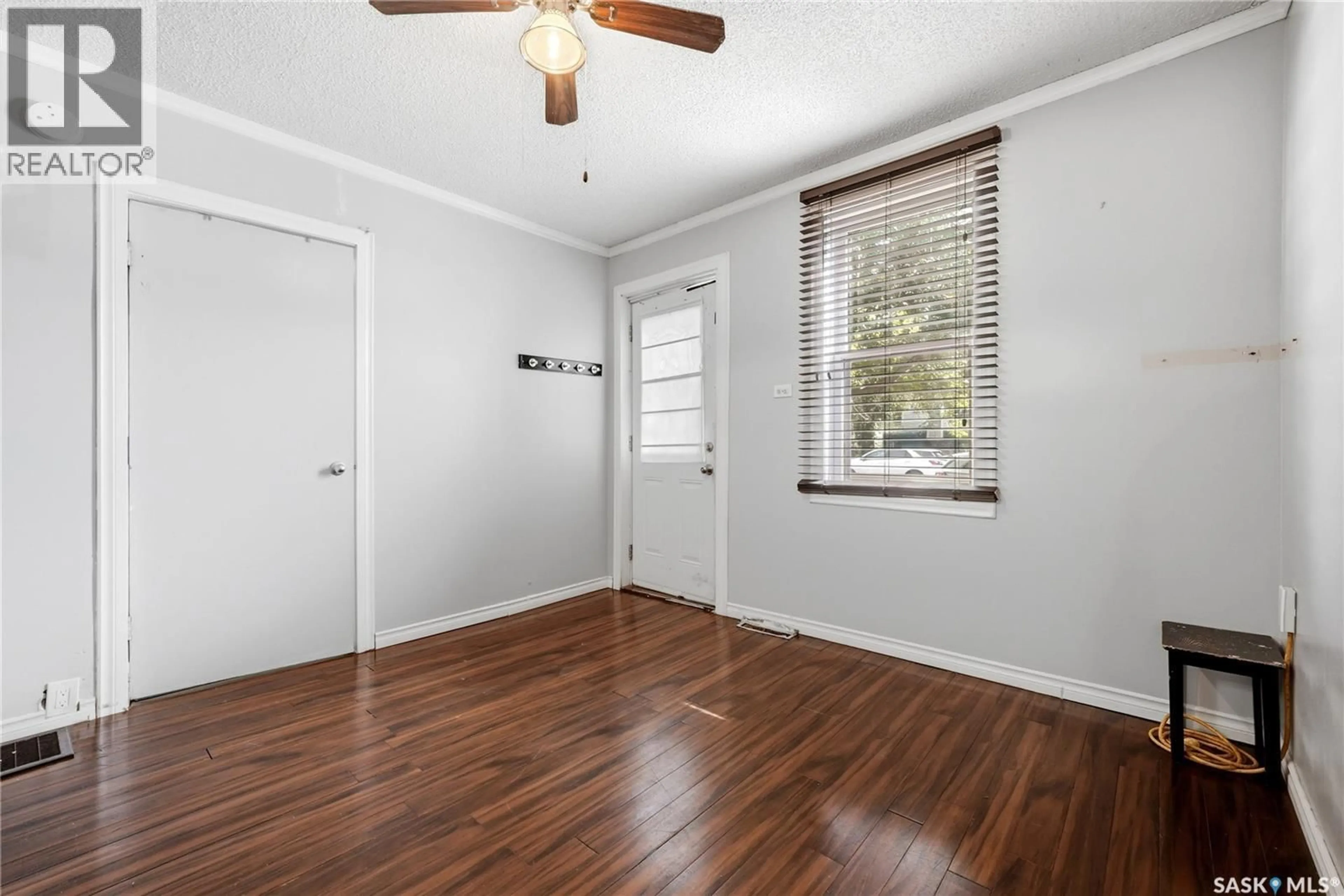 A pic of a room for 558 OSLER STREET, Regina Saskatchewan S4R1W1
