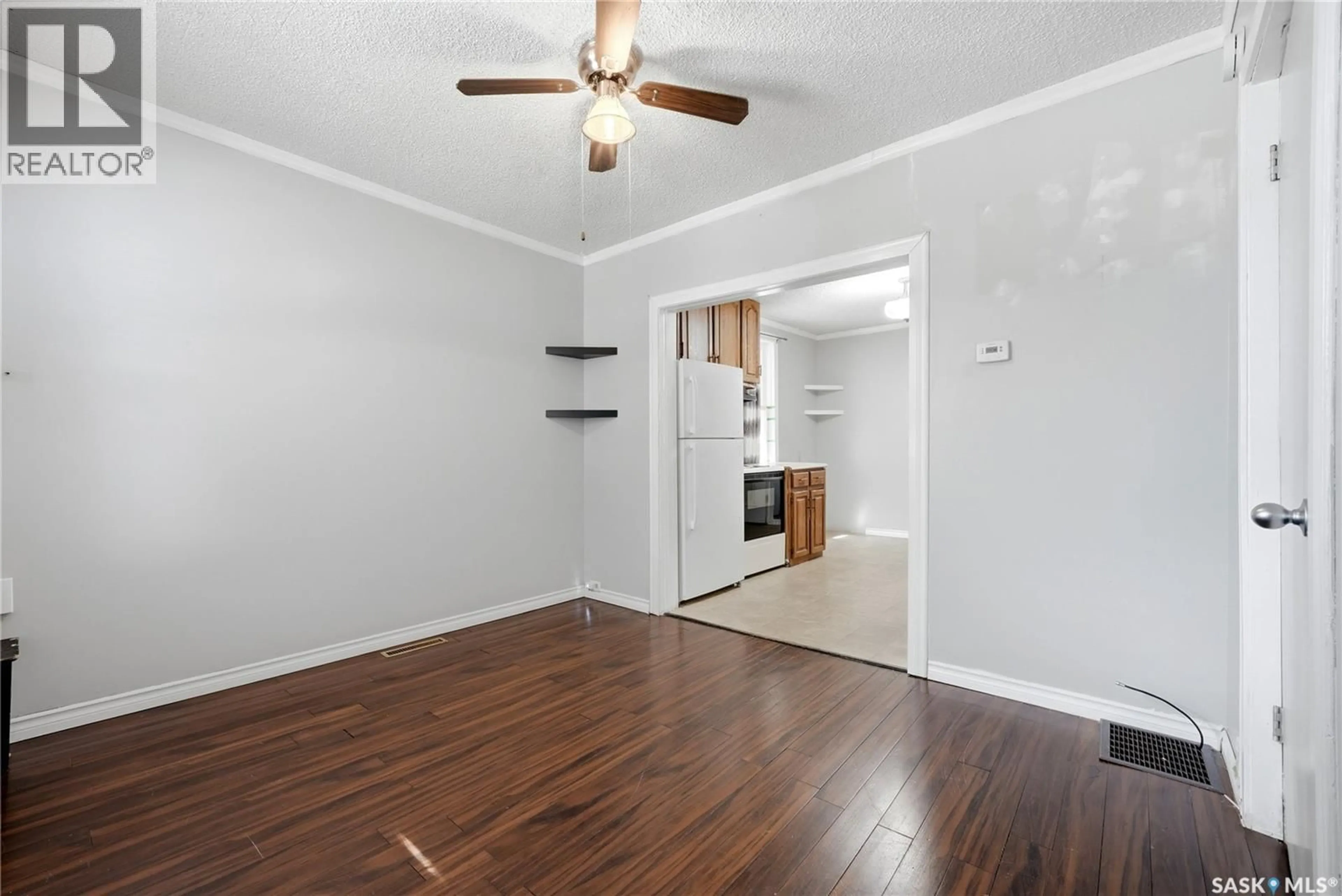A pic of a room for 558 OSLER STREET, Regina Saskatchewan S4R1W1