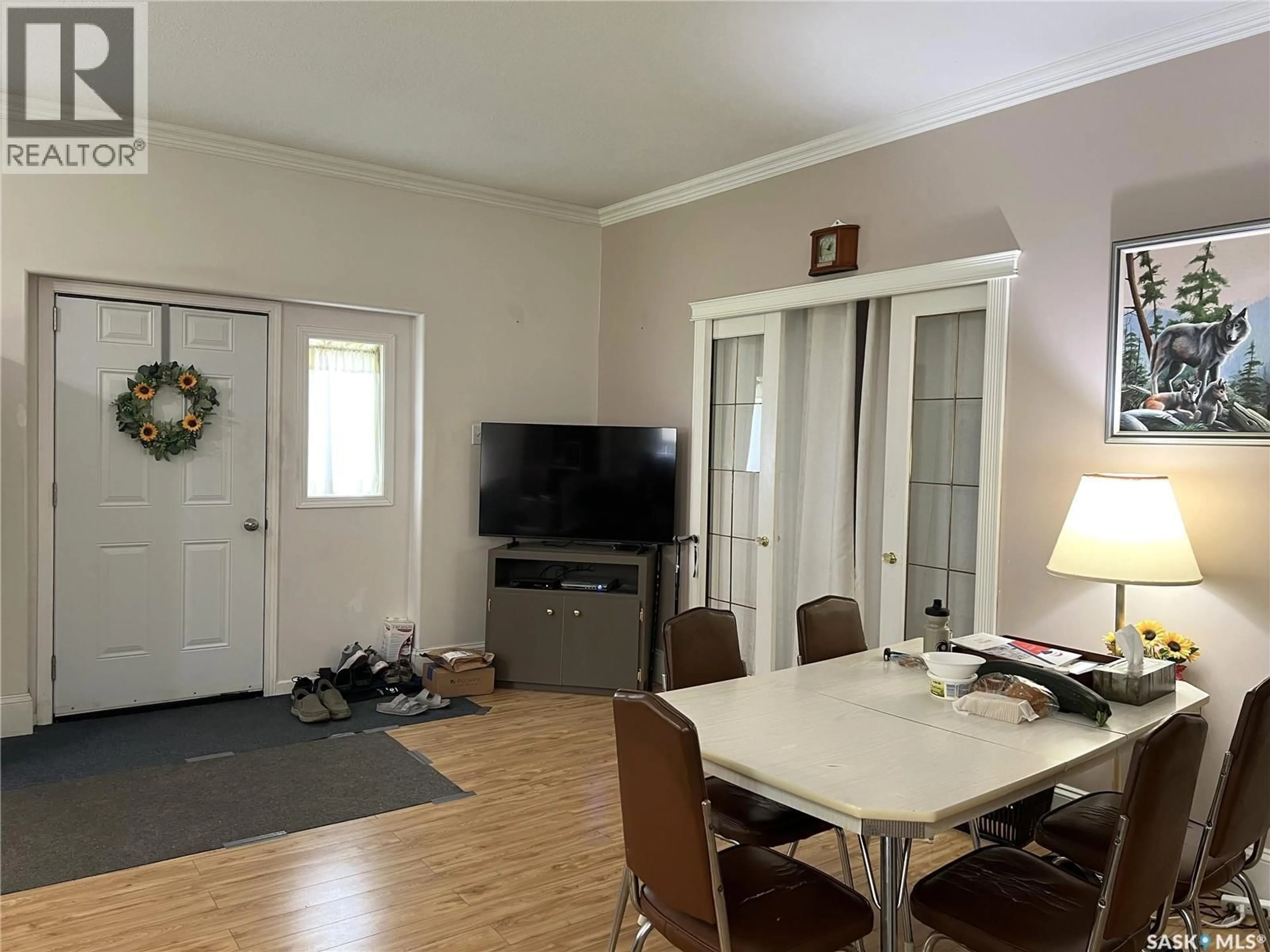 A pic of a room for 1 - 501 CENTRE STREET, Meadow Lake Saskatchewan S9X1E5