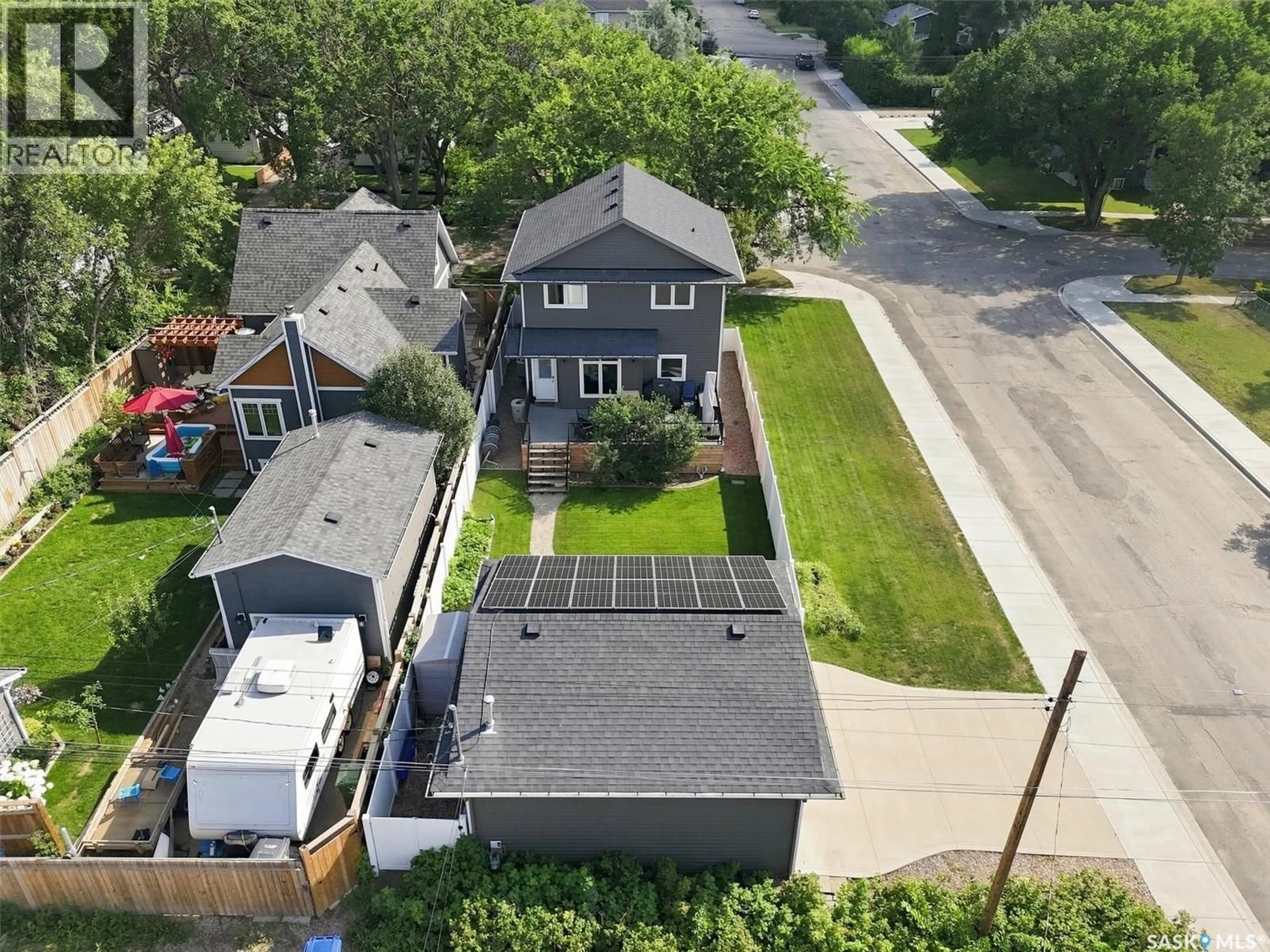 A pic from outside/outdoor area/front of a property/back of a property/a pic from drone, street for 201 1ST STREET, Saskatoon Saskatchewan S7H1R8