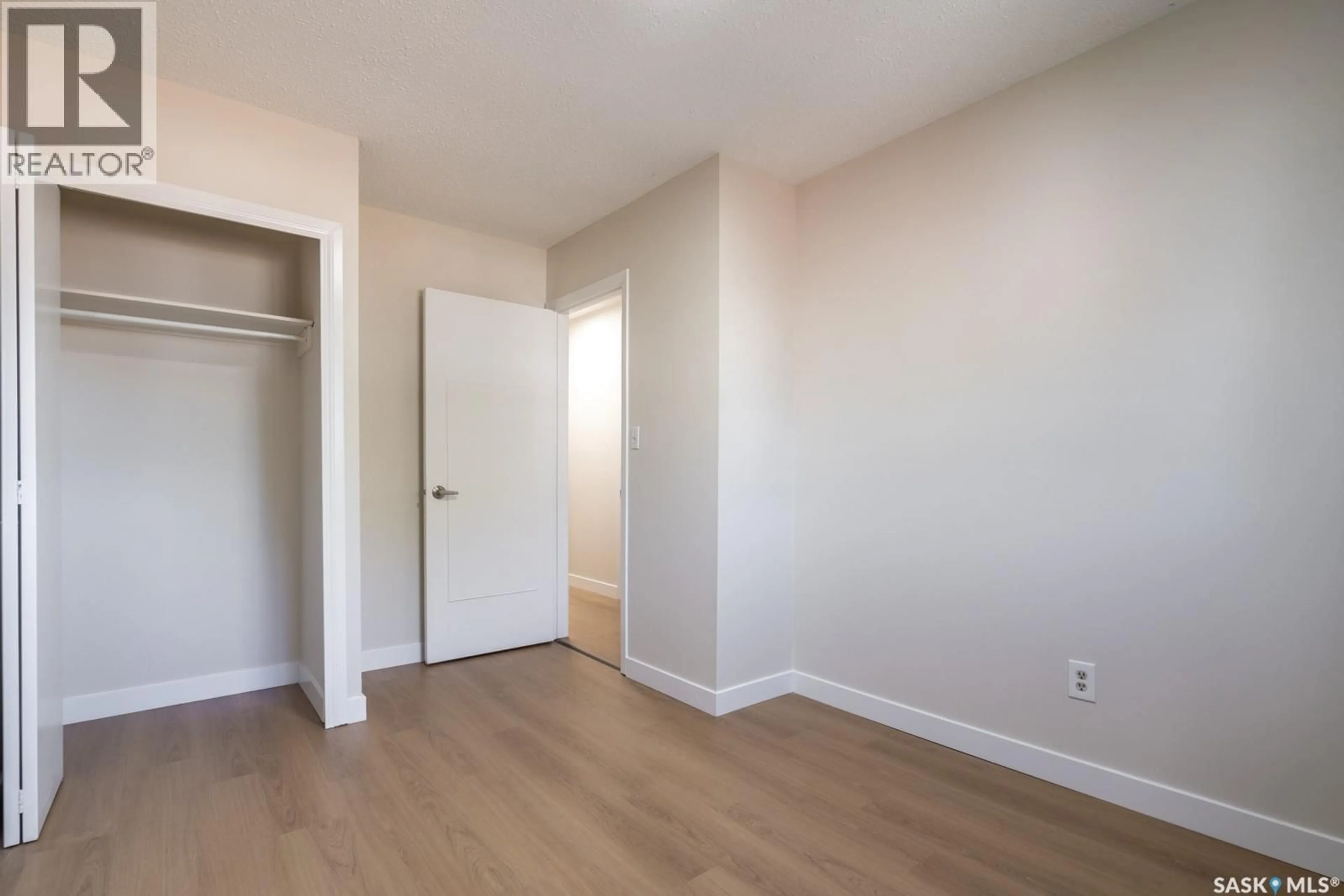 A pic of a room for 425 LORNE STREET, Regina Saskatchewan S4R2J5