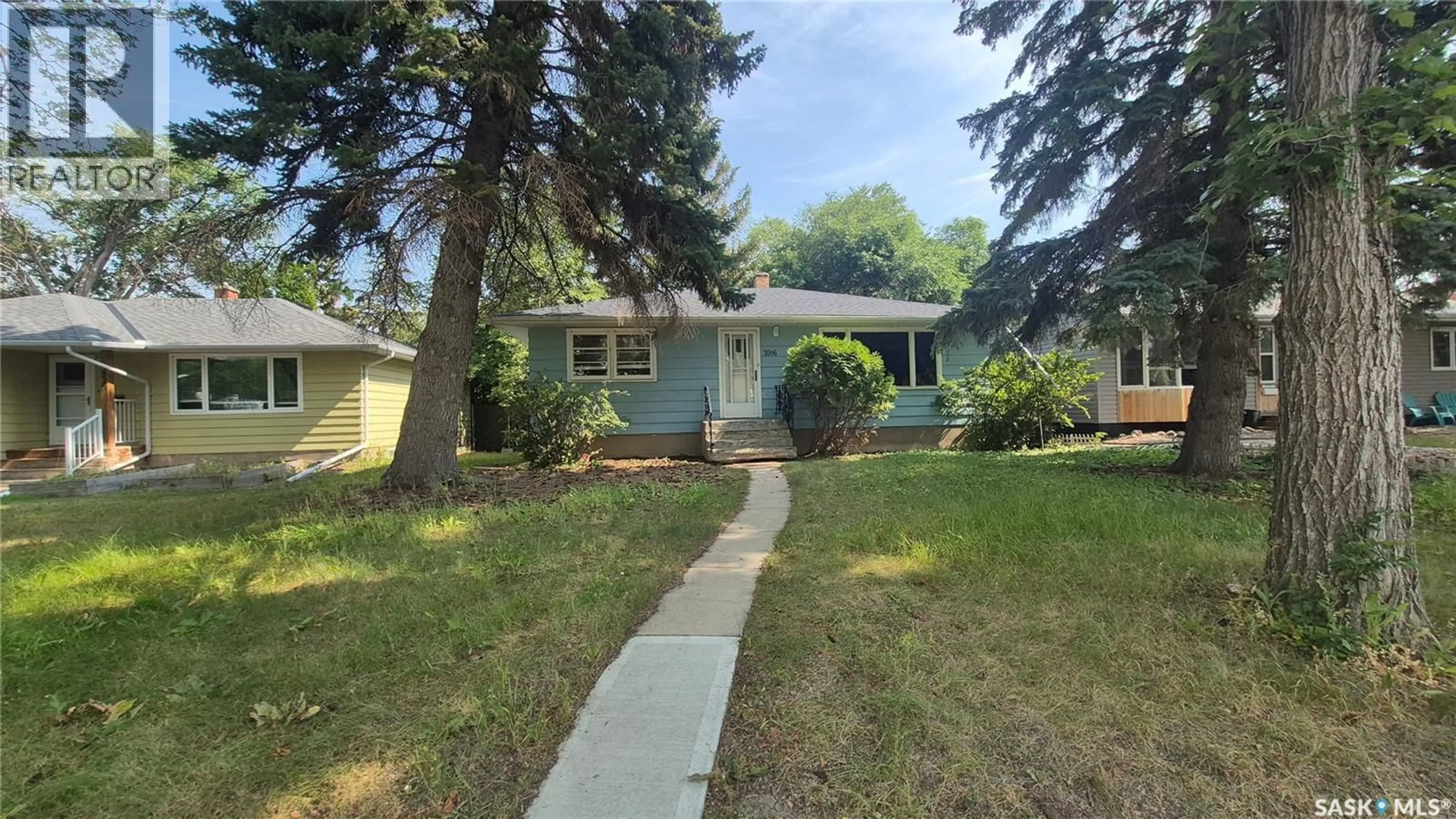 Home with vinyl exterior material, street for 3916 PRINCESS DRIVE, Regina Saskatchewan S4S0E7
