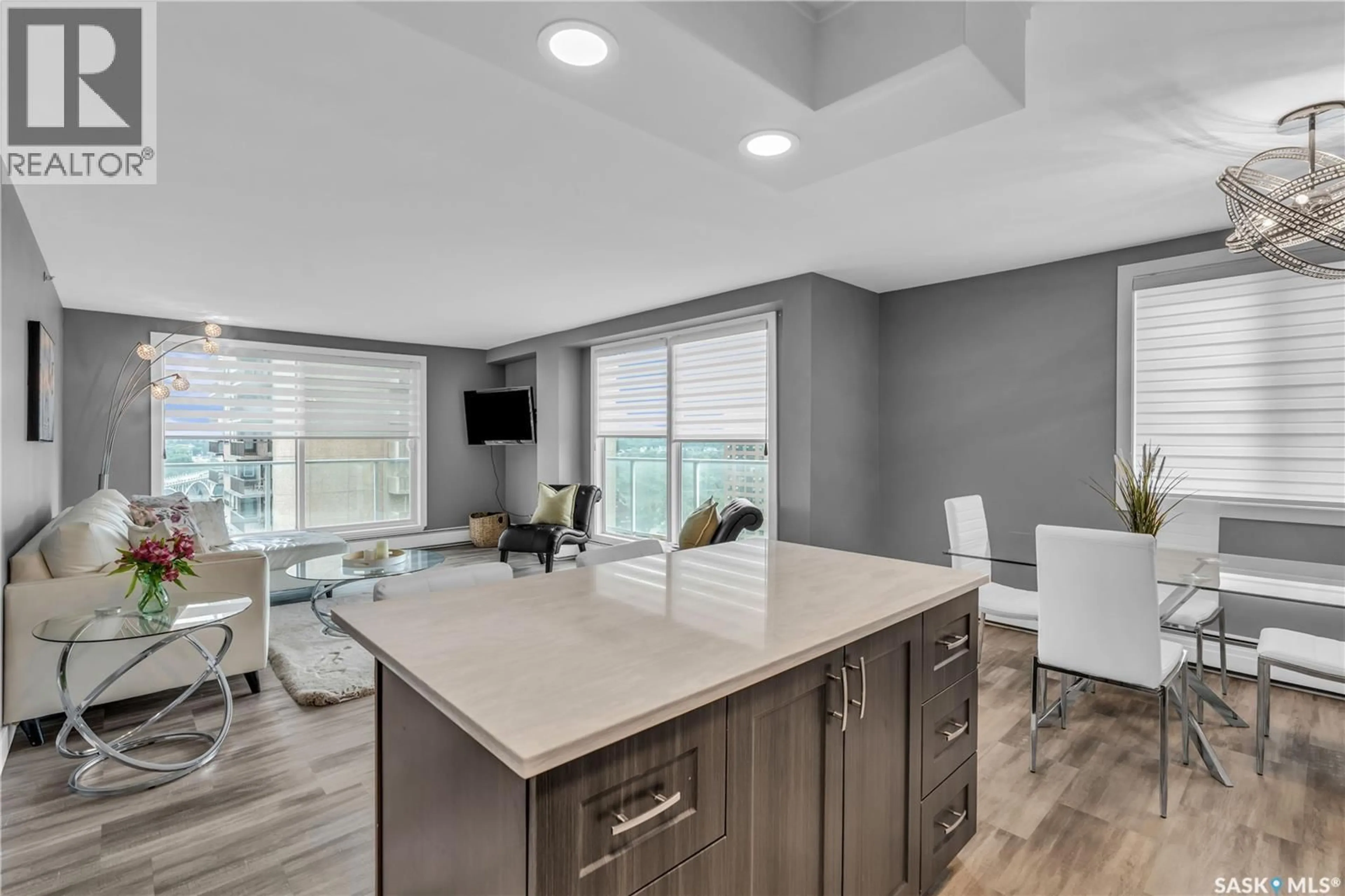 Open concept kitchen, unknown for 320 - 1606 5TH AVENUE N, Saskatoon Saskatchewan S7K2P5