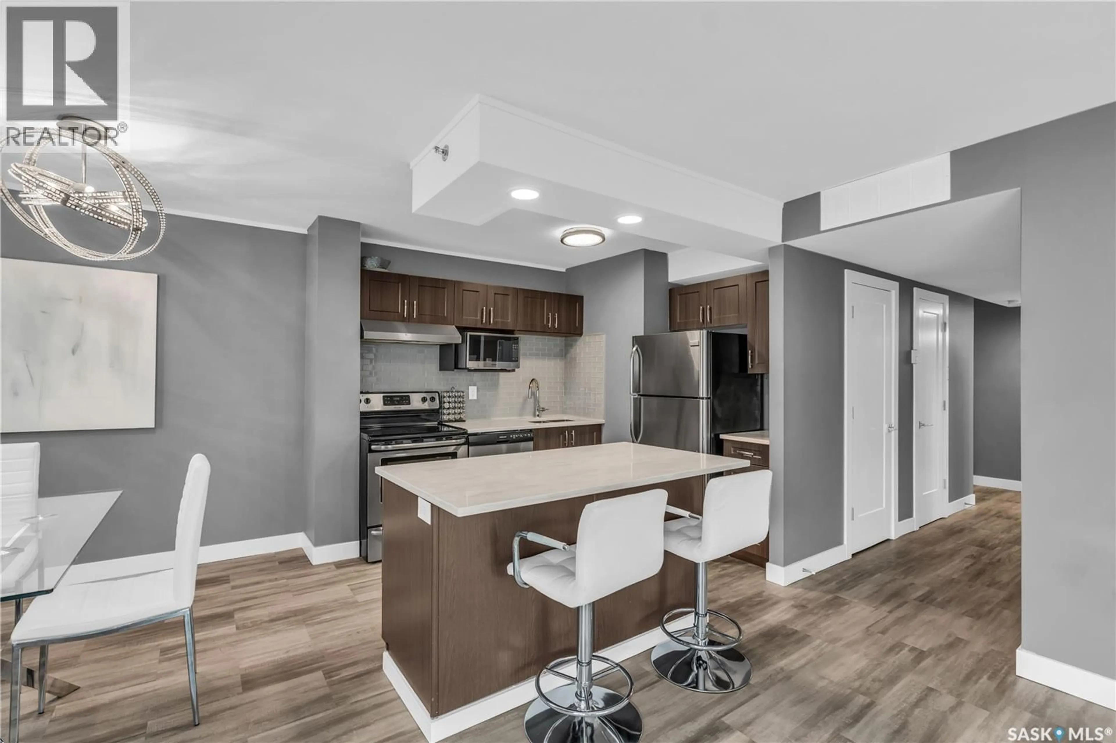 Open concept kitchen, unknown for 320 - 1606 5TH AVENUE N, Saskatoon Saskatchewan S7K2P5