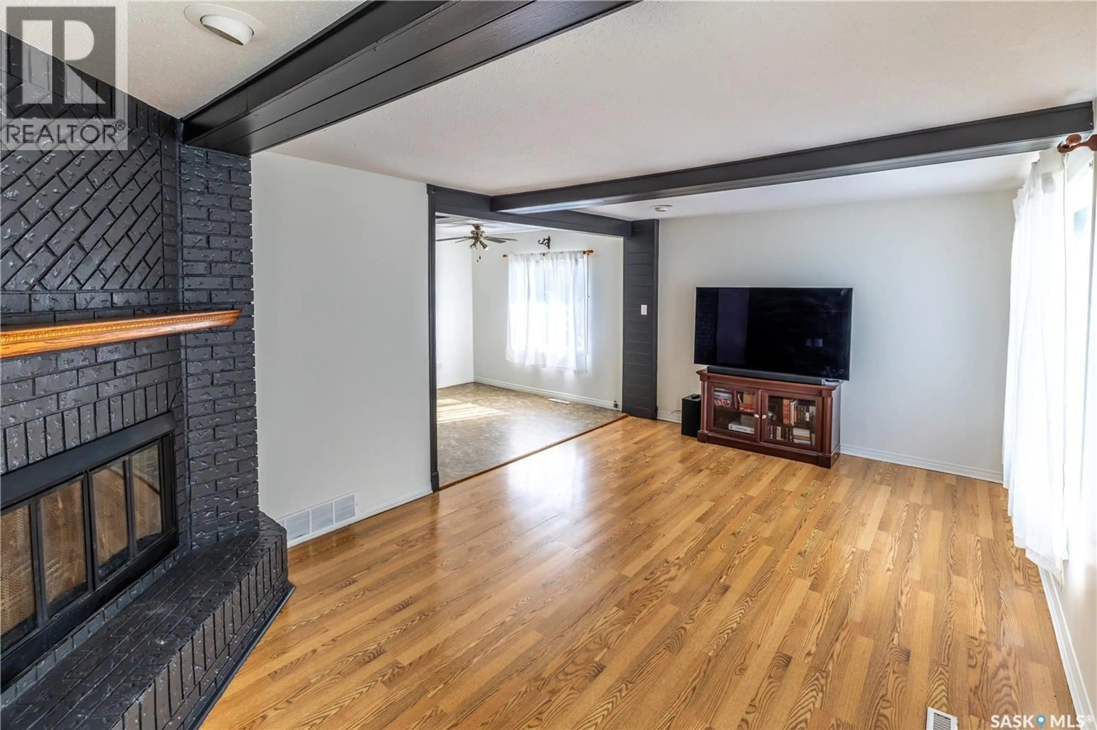 A pic of a room for 928 HOCHELAGA STREET, Moose Jaw Saskatchewan S6H2H8