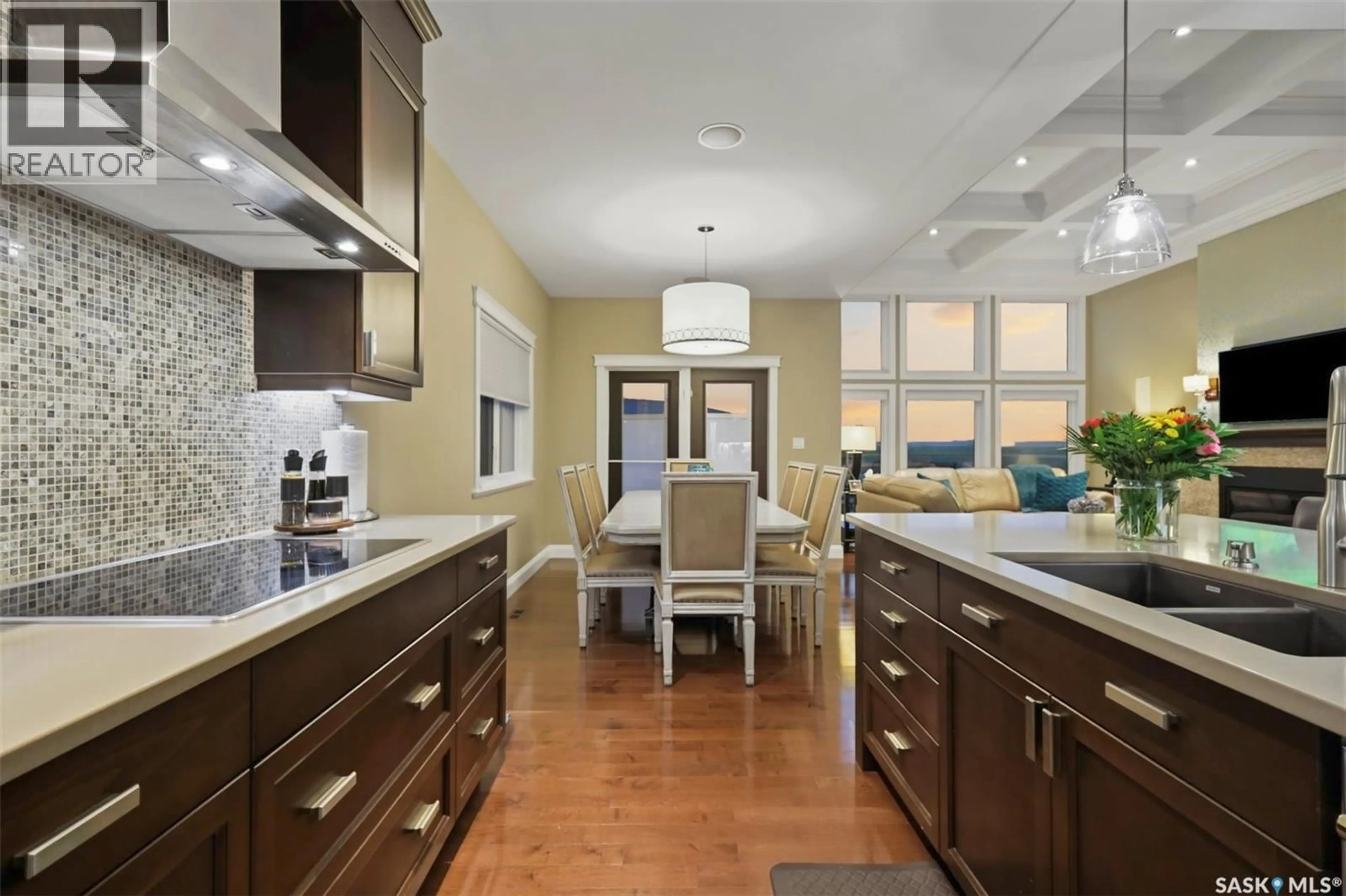 Open concept kitchen, ceramic/tile floor for 431 PATON PLACE, Saskatoon Saskatchewan S7W0B8