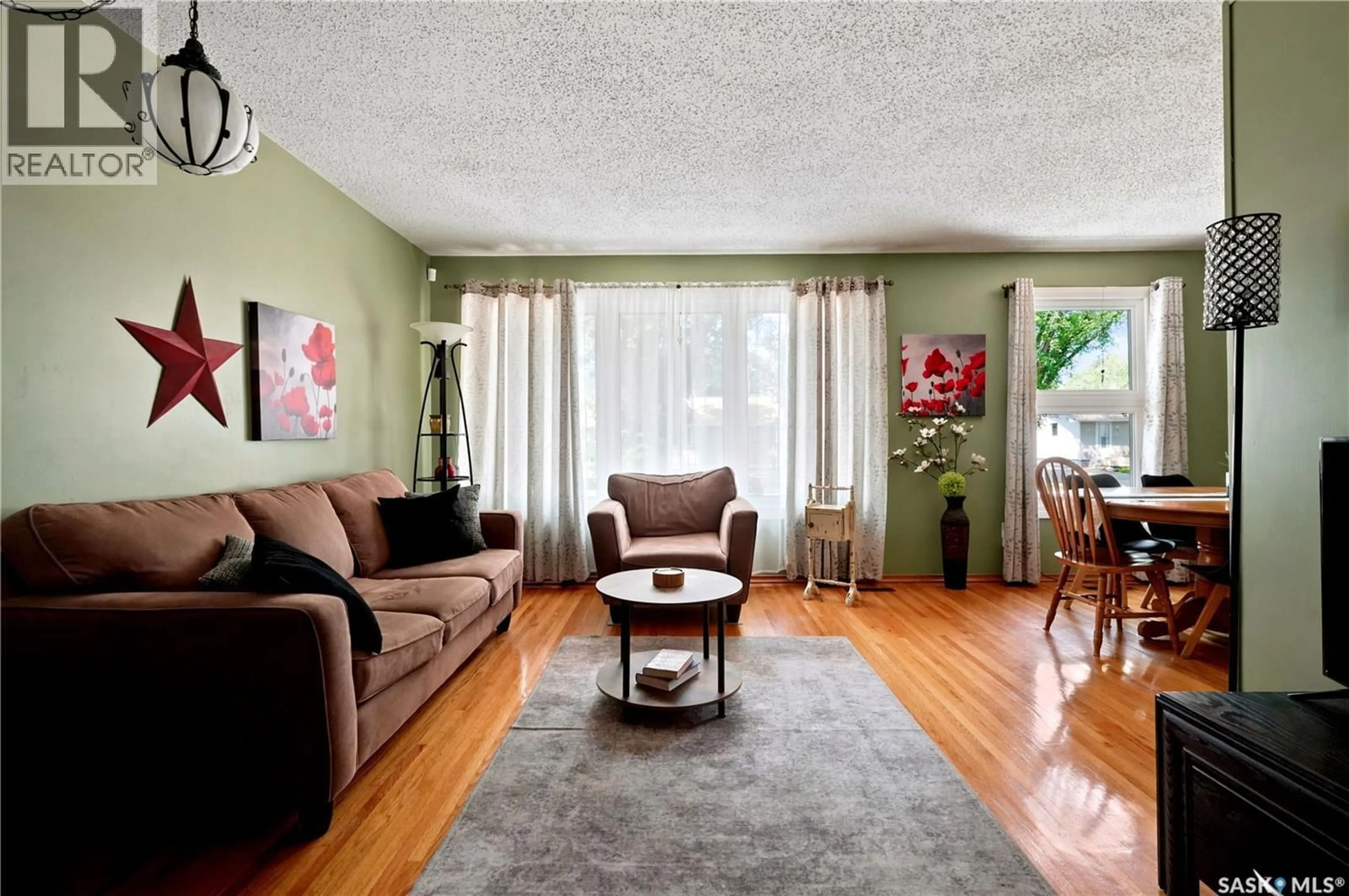 Living room with furniture, unknown for 323 TORONTO STREET, Regina Saskatchewan S4R2T7