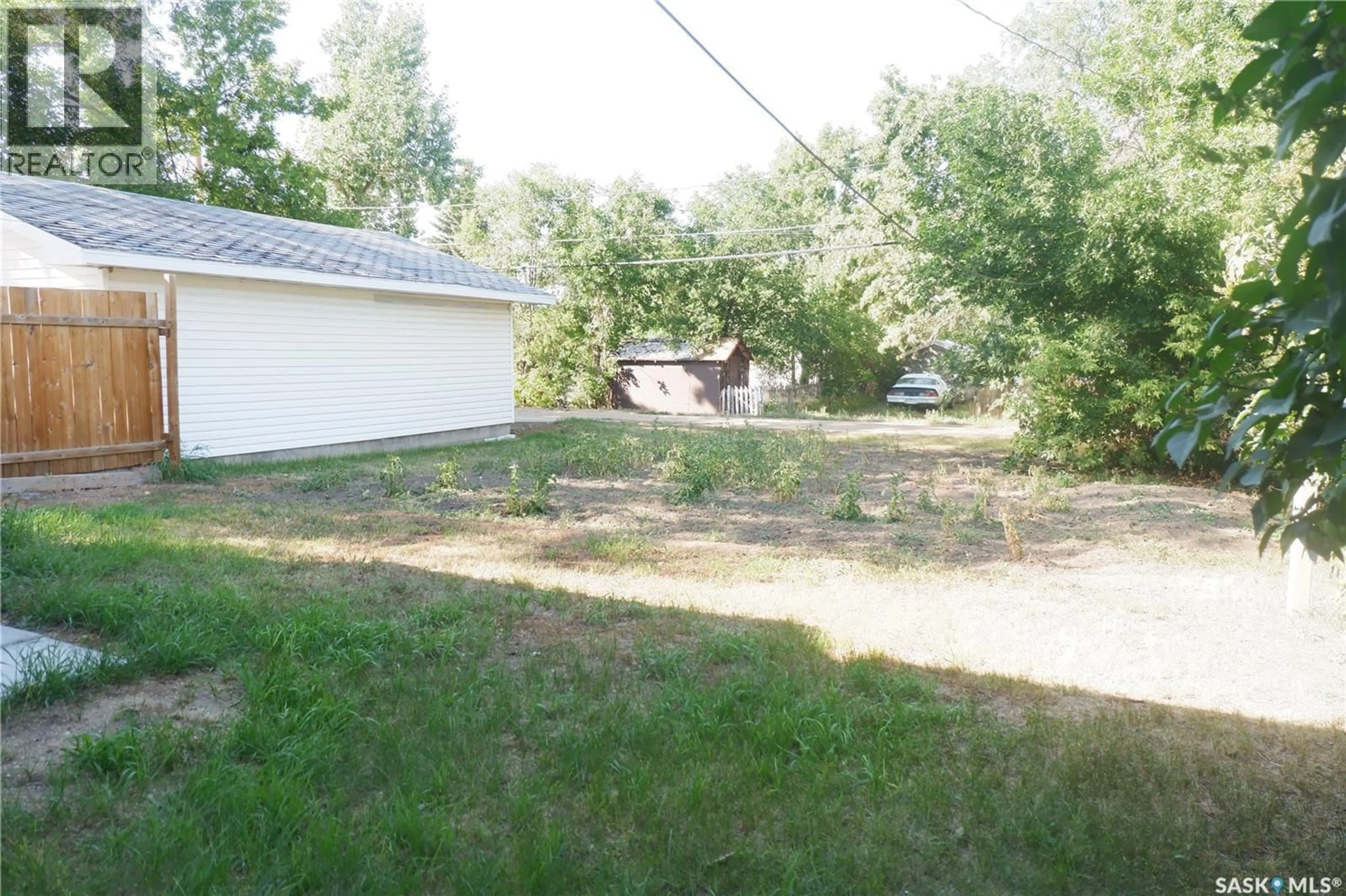 Unknown for 311 7TH AVENUE, Assiniboia Saskatchewan S0H0B0