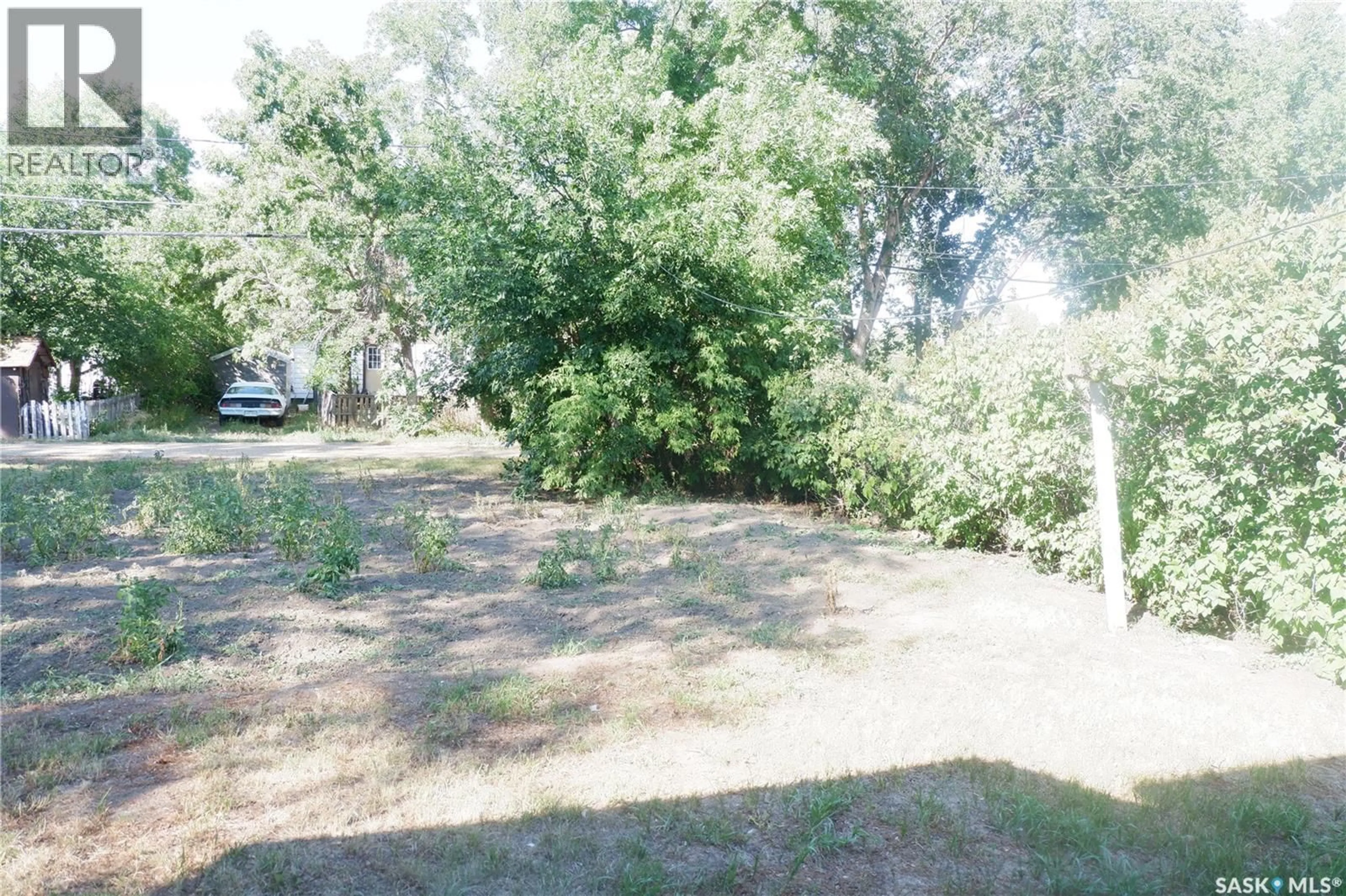 Blurry image for 311 7TH AVENUE, Assiniboia Saskatchewan S0H0B0