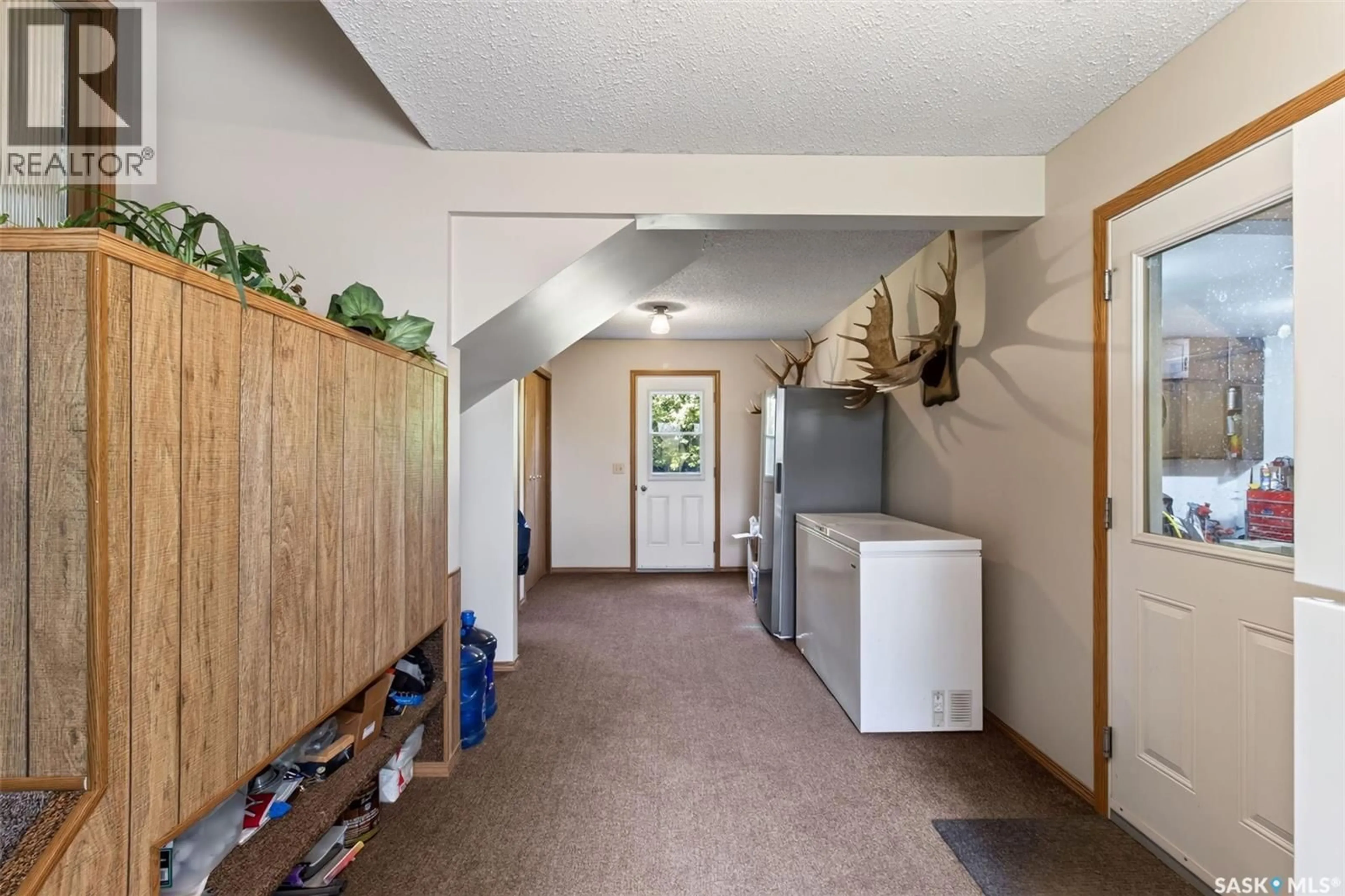 Indoor entryway for ENGLEFELD ACREAGE, St. Peter RM No. 369 Saskatchewan S0K1N0
