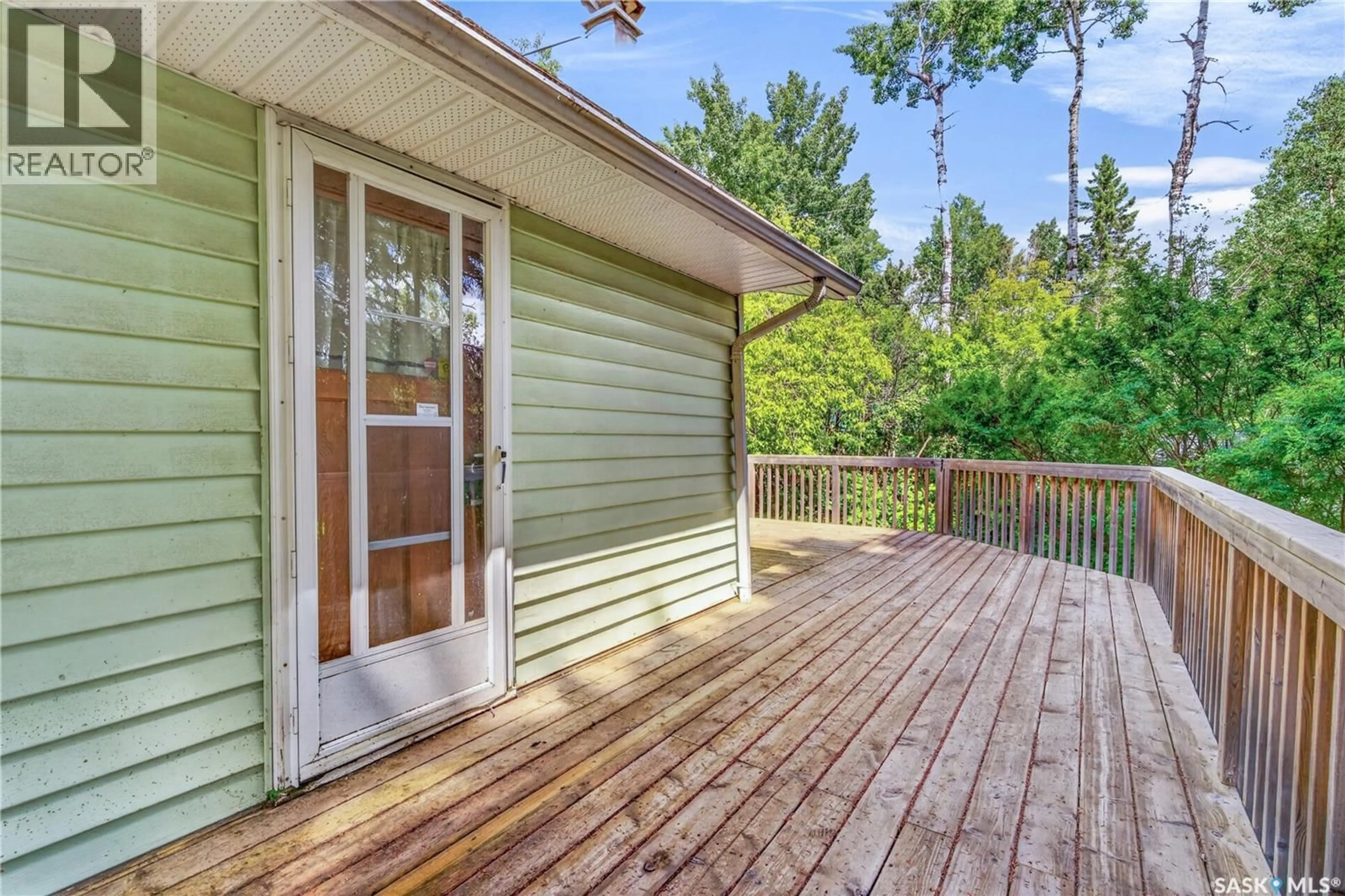 Patio, unknown for 8 MALLARD AVENUE, Greenwater Provincial Park Saskatchewan S0E0B2