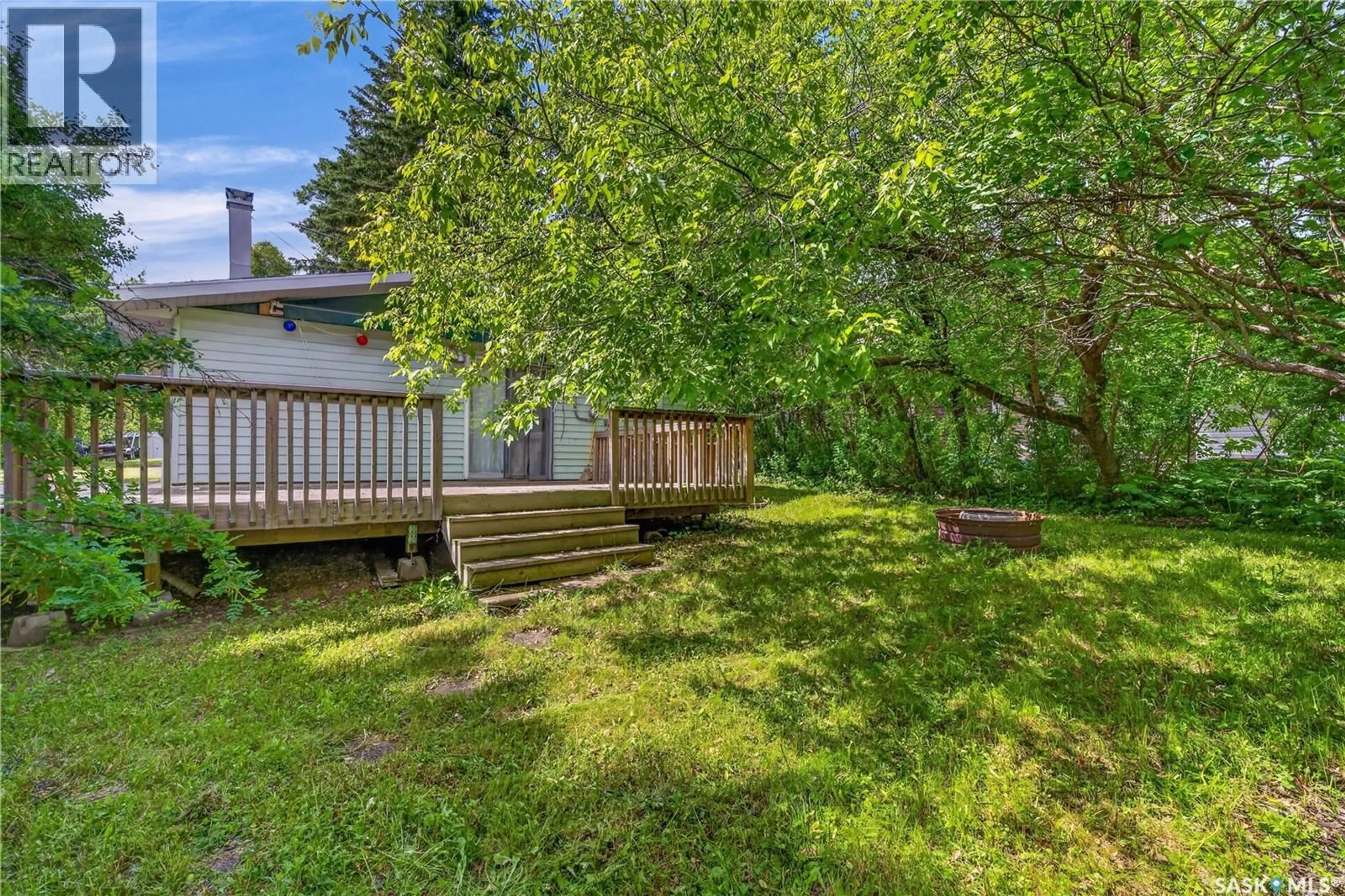 Patio, unknown for 8 MALLARD AVENUE, Greenwater Provincial Park Saskatchewan S0E0B2