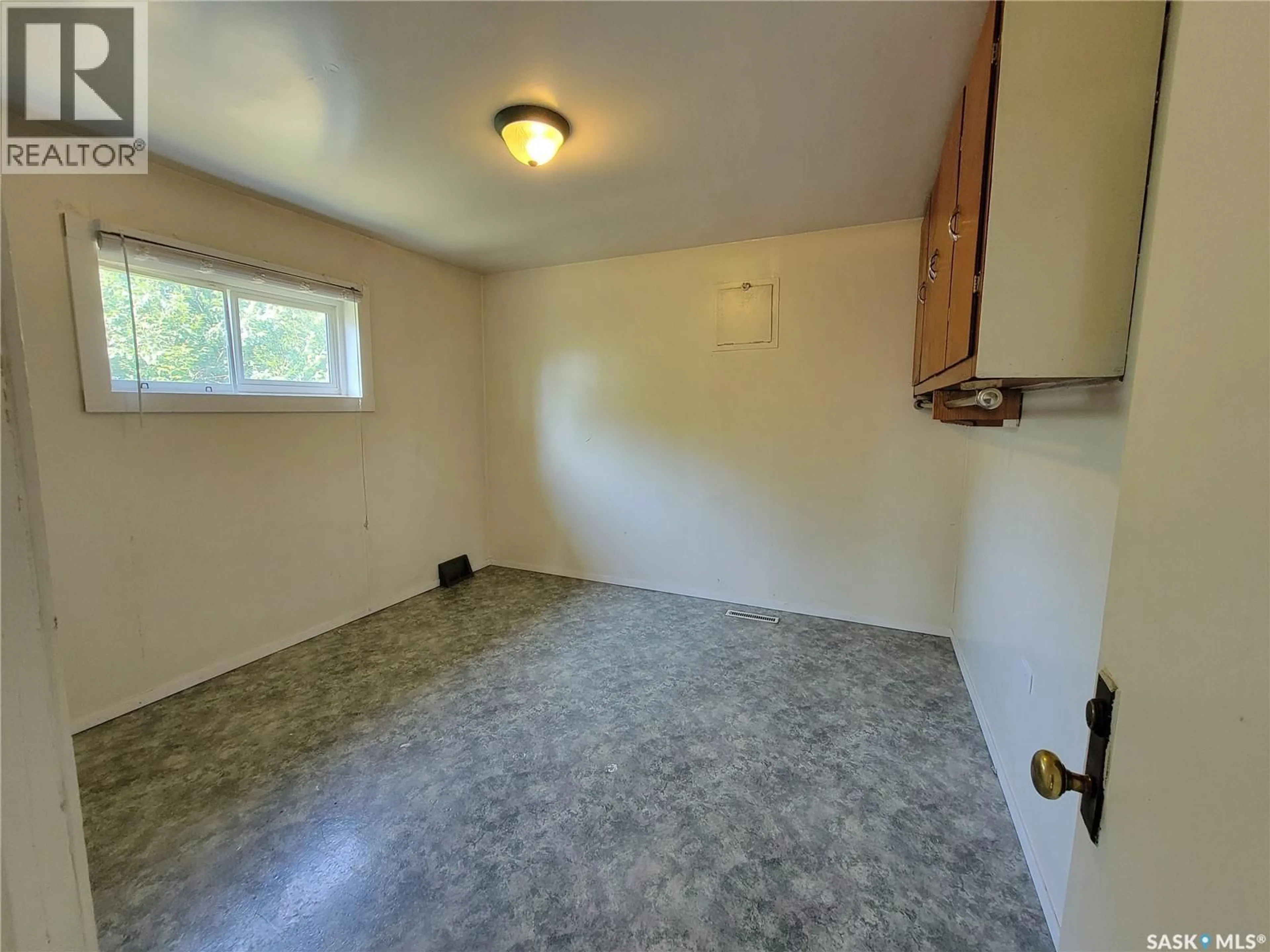 A pic of a room for 273 1ST AVENUE, Unity Saskatchewan S0K4L0