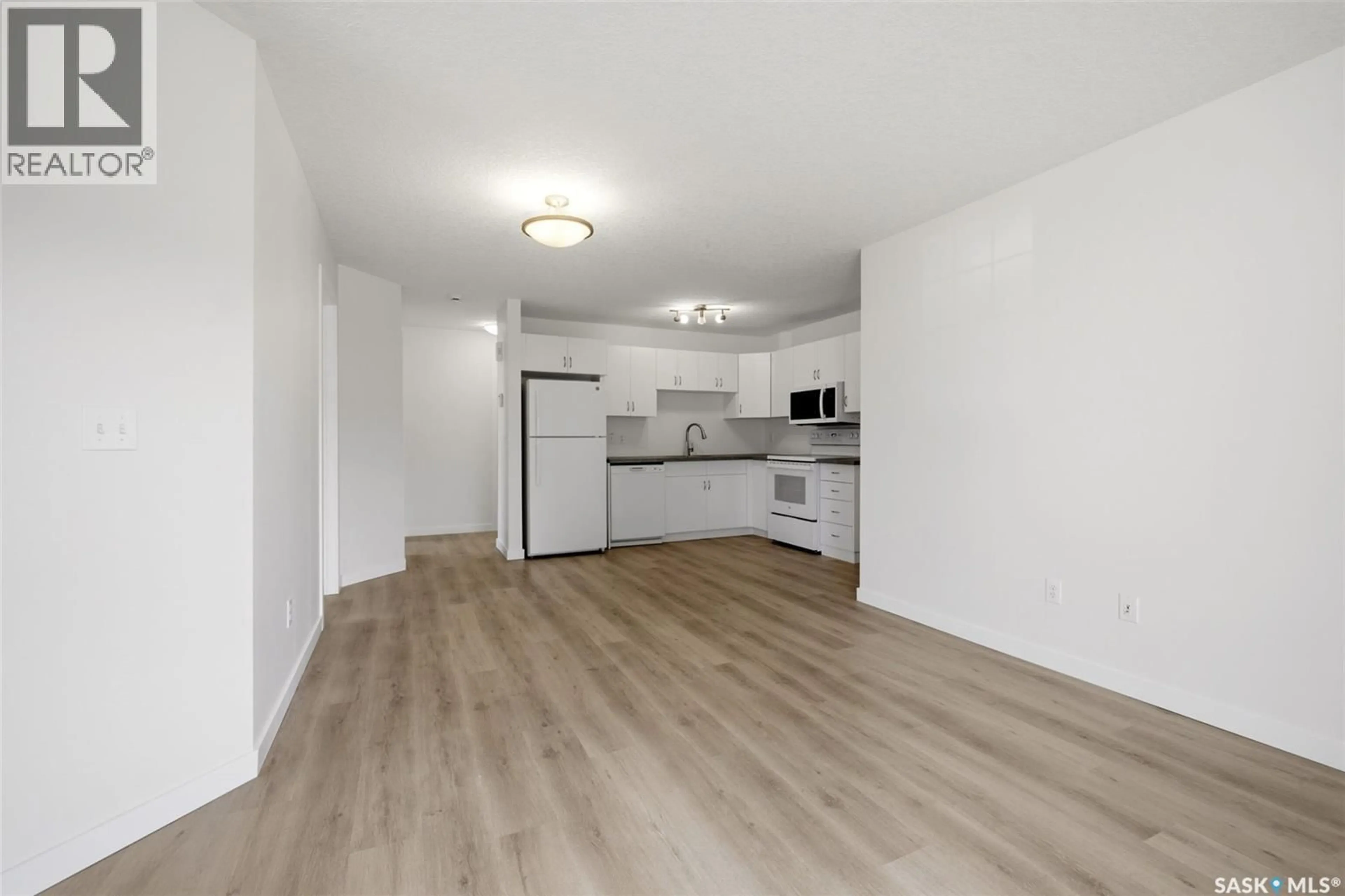 A pic of a room for 115 - 5055 JAMES HILL ROAD, Regina Saskatchewan S4W0B9