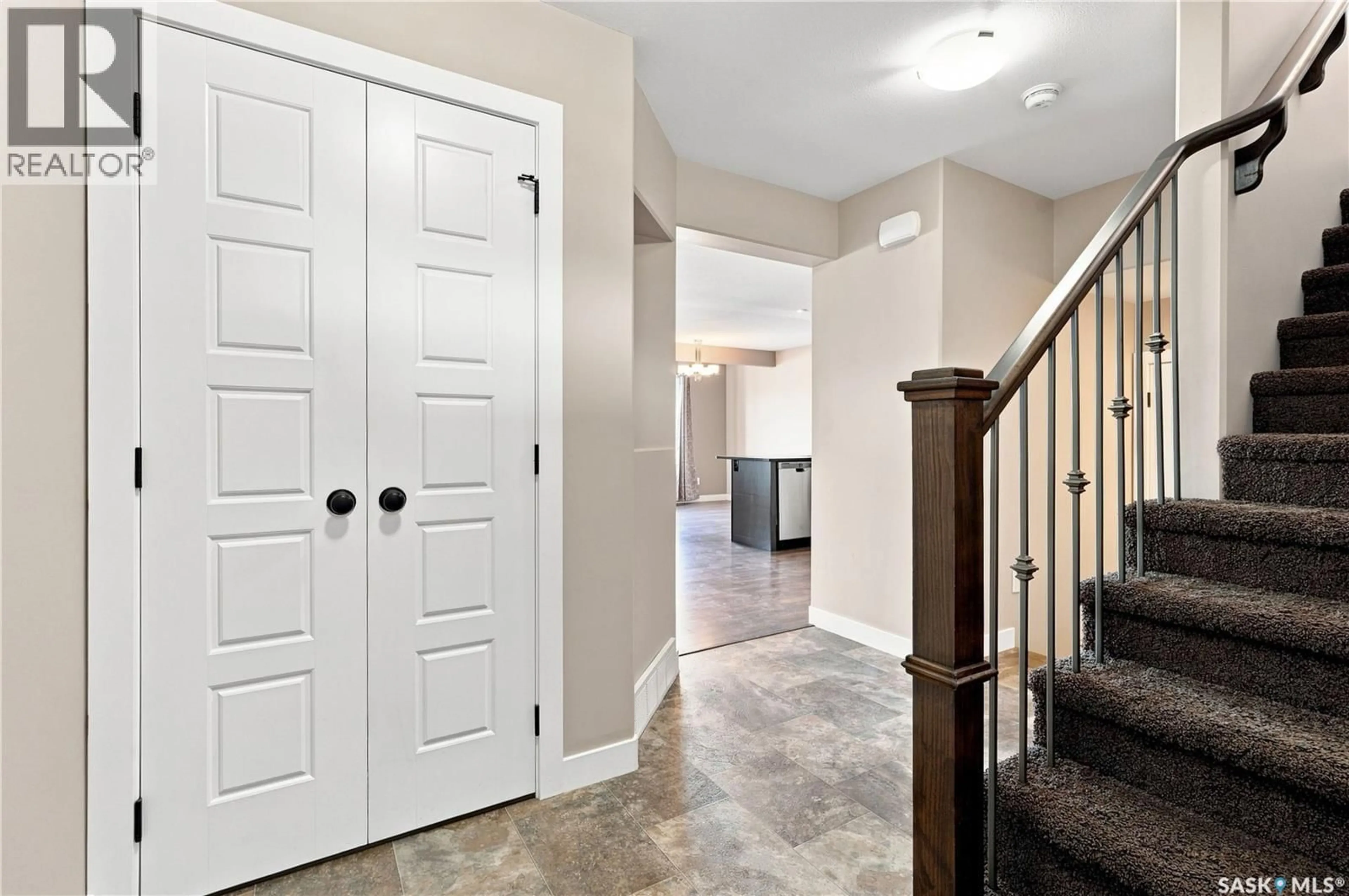 Indoor entryway for 229 WALL STREET, Dalmeny Saskatchewan S0K1E0